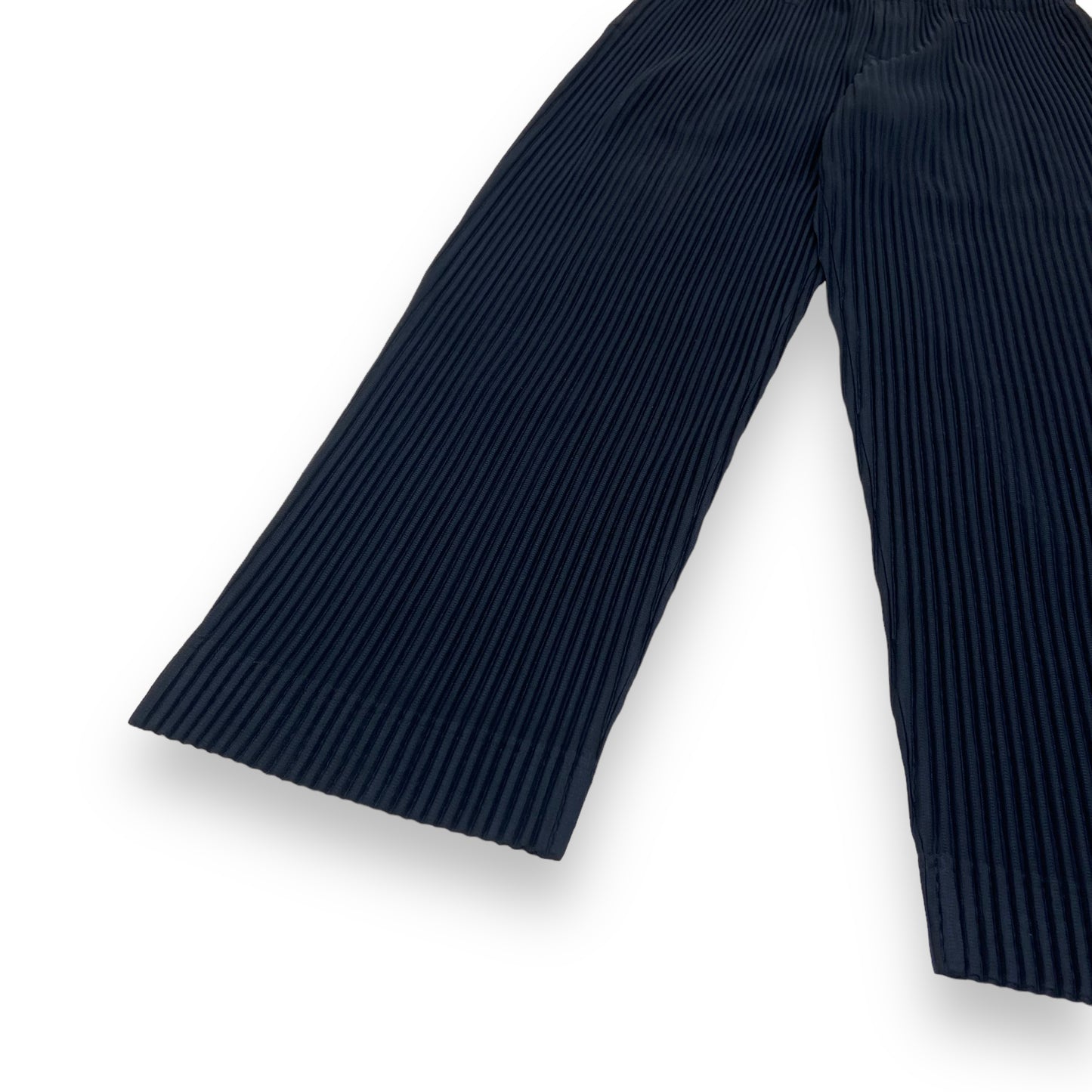 HOMME PLISSÉ ISSEY MIYAKE PLEATED TROUSERS BLACK S