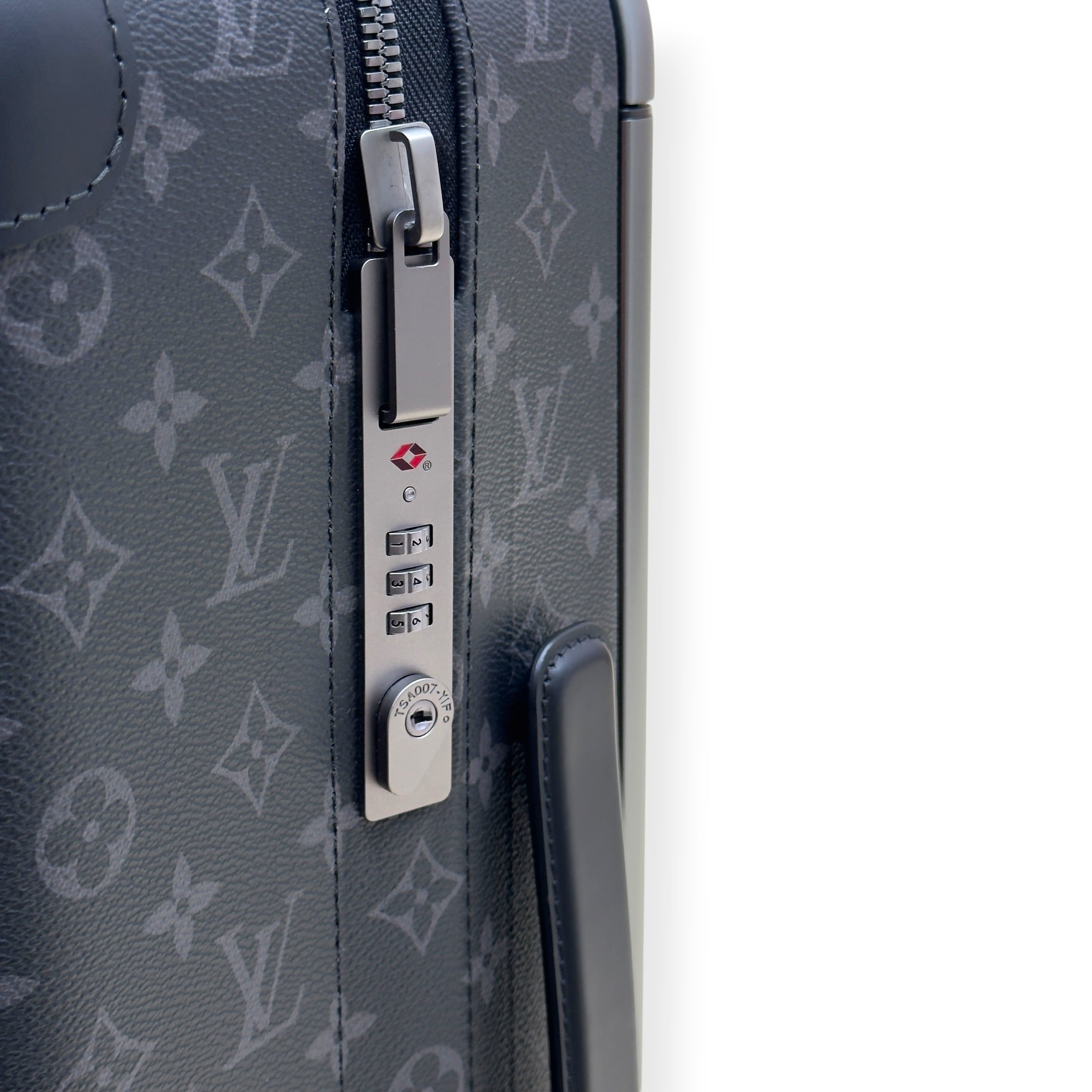 LOUIS VUITTON HORIZON MONOGRAM ECLIPSE SUITCASE BLACK 55