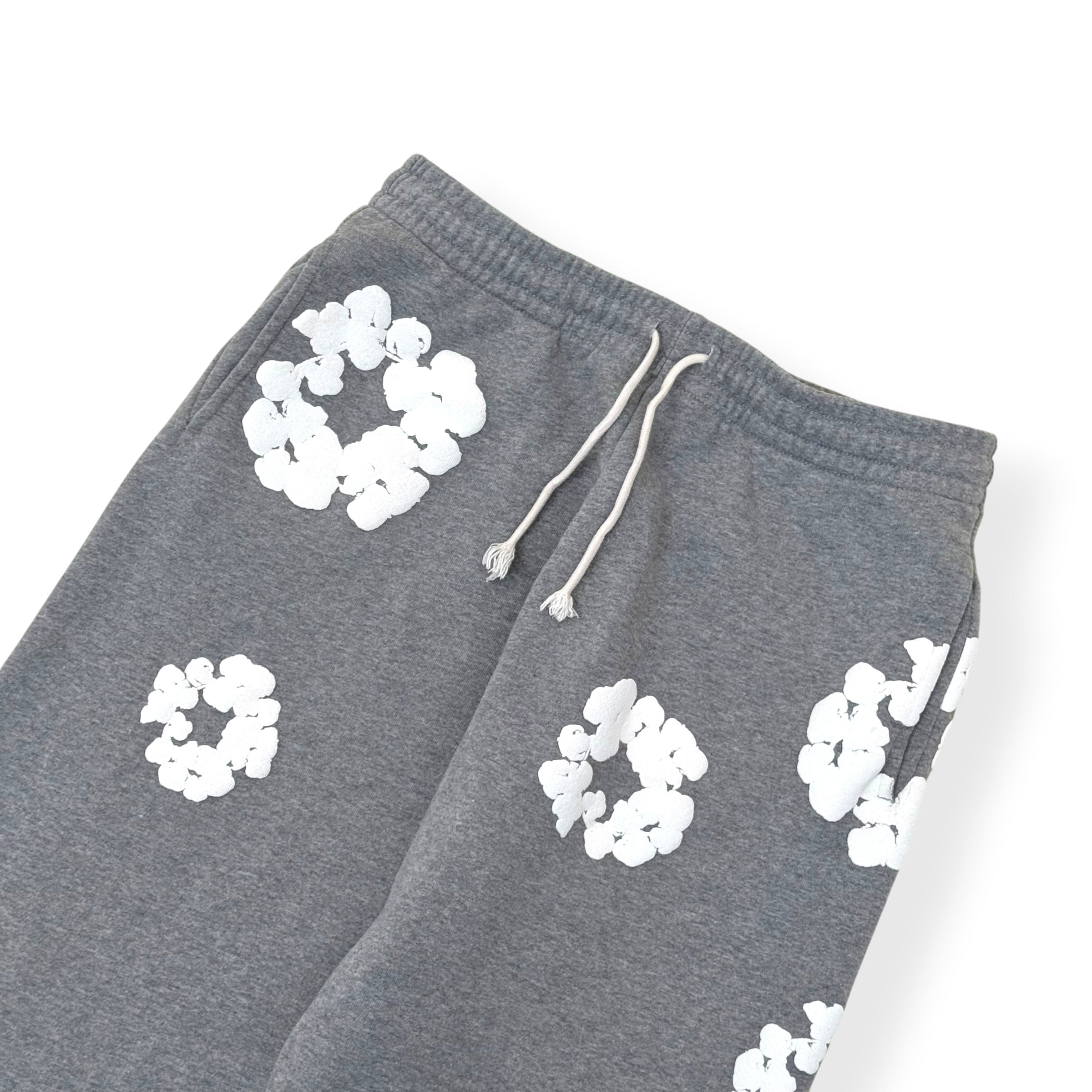 DENIM TEARS WREATH SWEATPANTS GREY / WHITE L