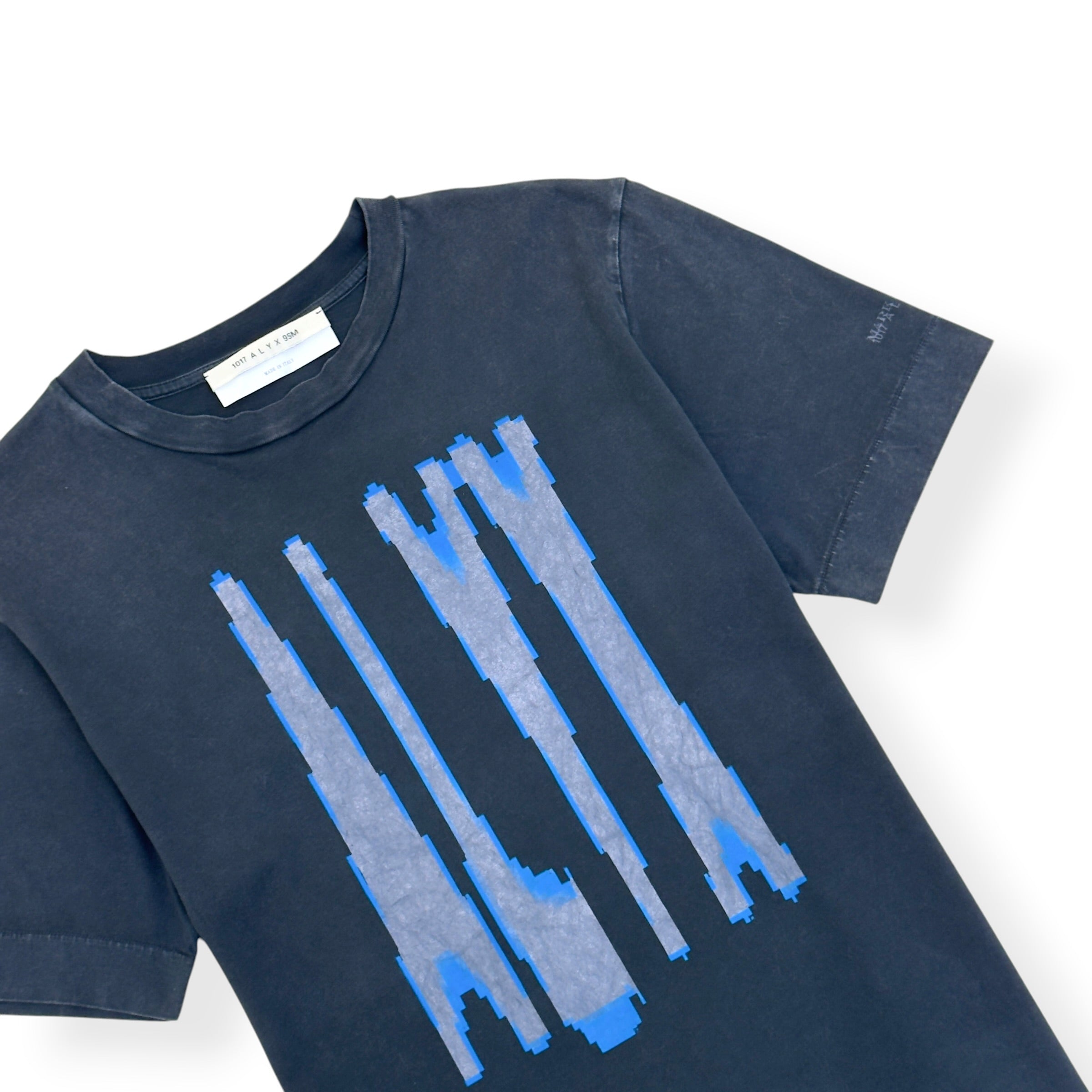 1017 ALYX 9SM GRAPHIC PRINT T-SHIRT NAVY L