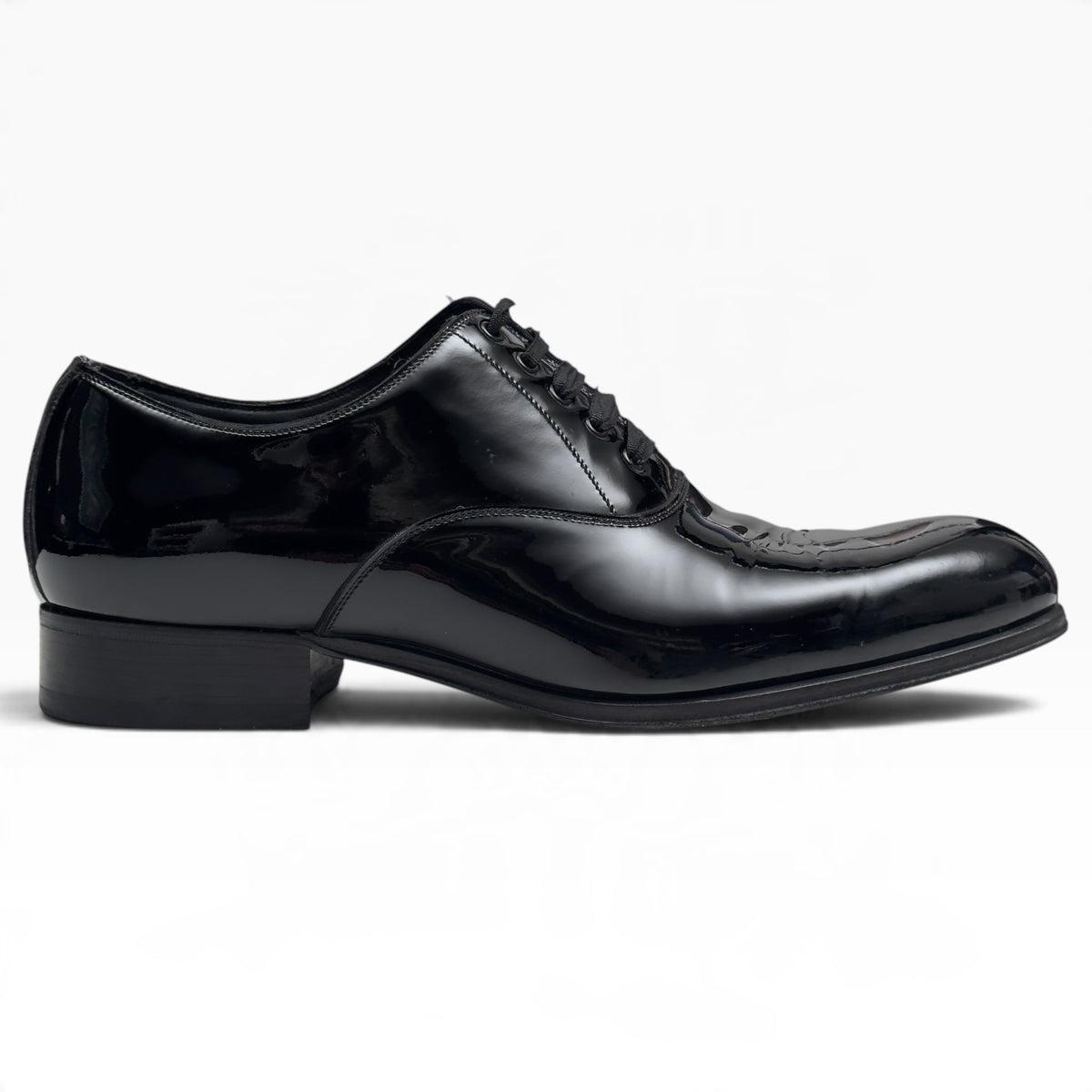 TOM FORD EDGAR PATENT LEATHER OXFORD SHOE BLACK 42 / UK8