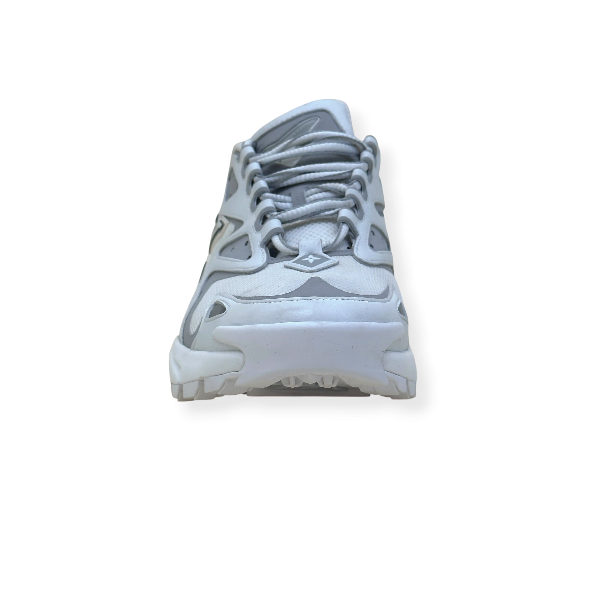 LOUIS VUITTON LV RUNNER TATIC SNEAKER WHITE UK10