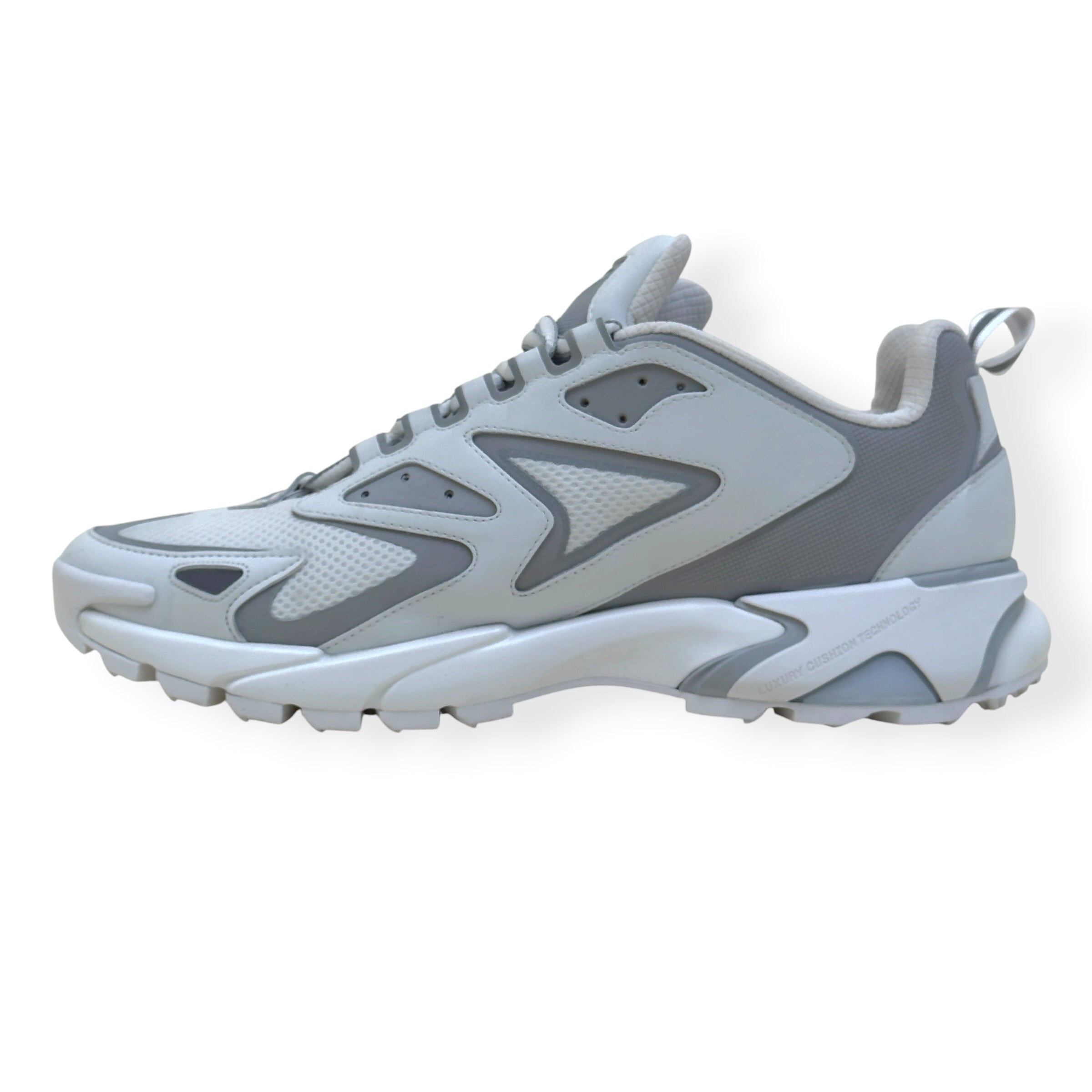 LOUIS VUITTON LV RUNNER TATIC SNEAKER WHITE UK10
