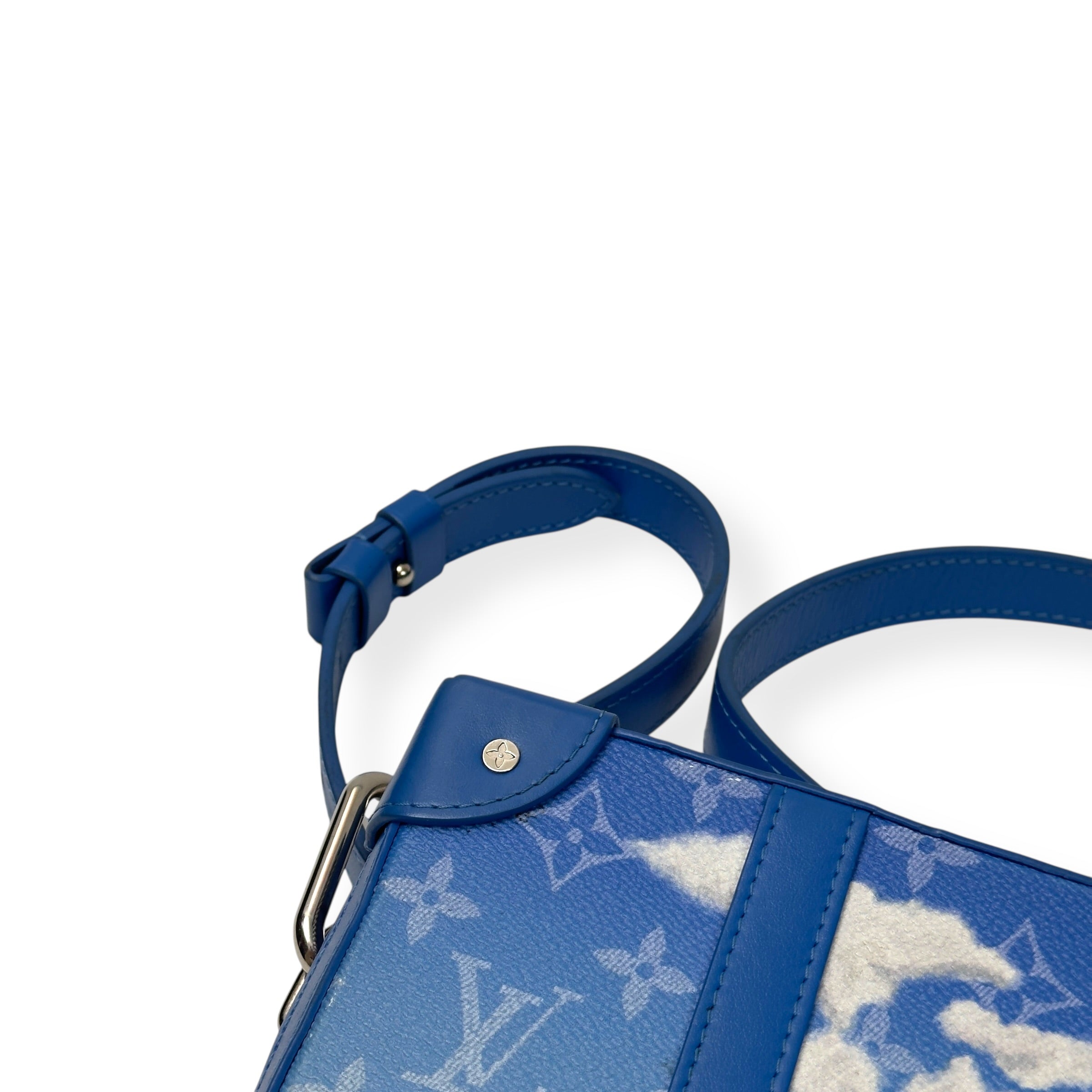 LOUIS VUITTON MONOGRAM CLOUDS SOFT TRUNK WALLET SHOULDER BAG BLUE / WHITE S