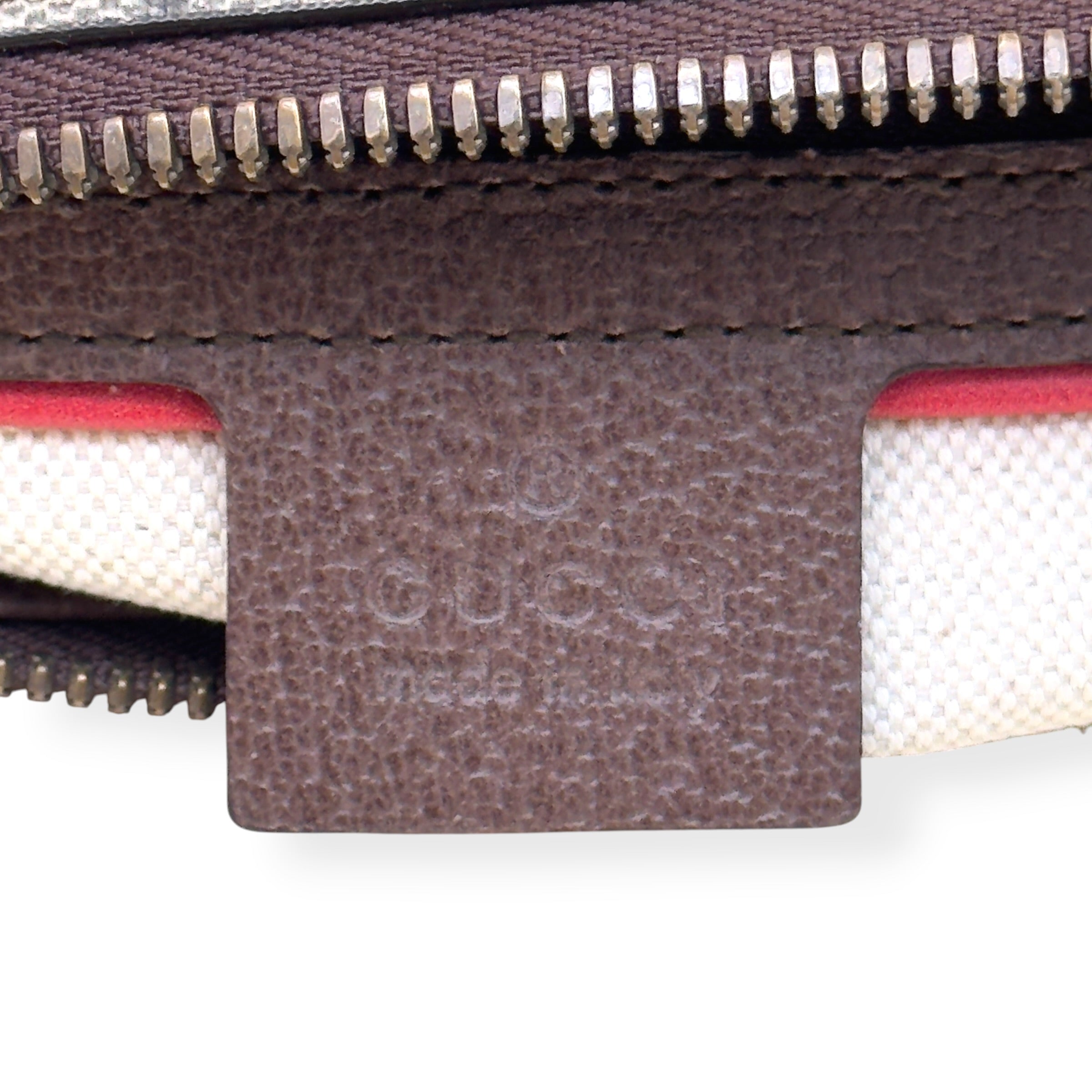GUCCI COURRIER GG SUPREME PATCHES MESSENGER BAG BEIGE / MULTICOLOURED M