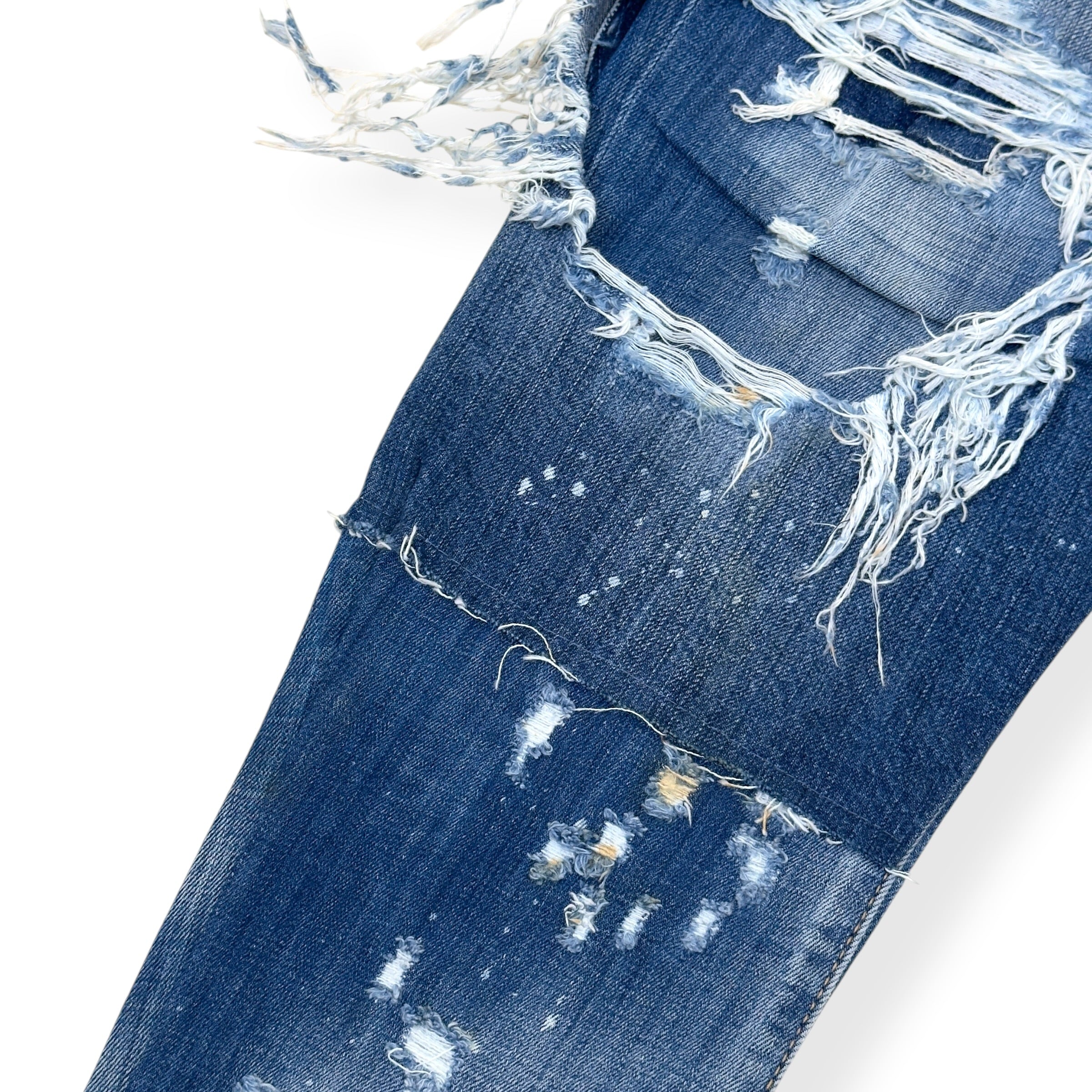 DSQUARED2 CROPPED DISTRESSED DENIM JEANS BLUE 50 / L