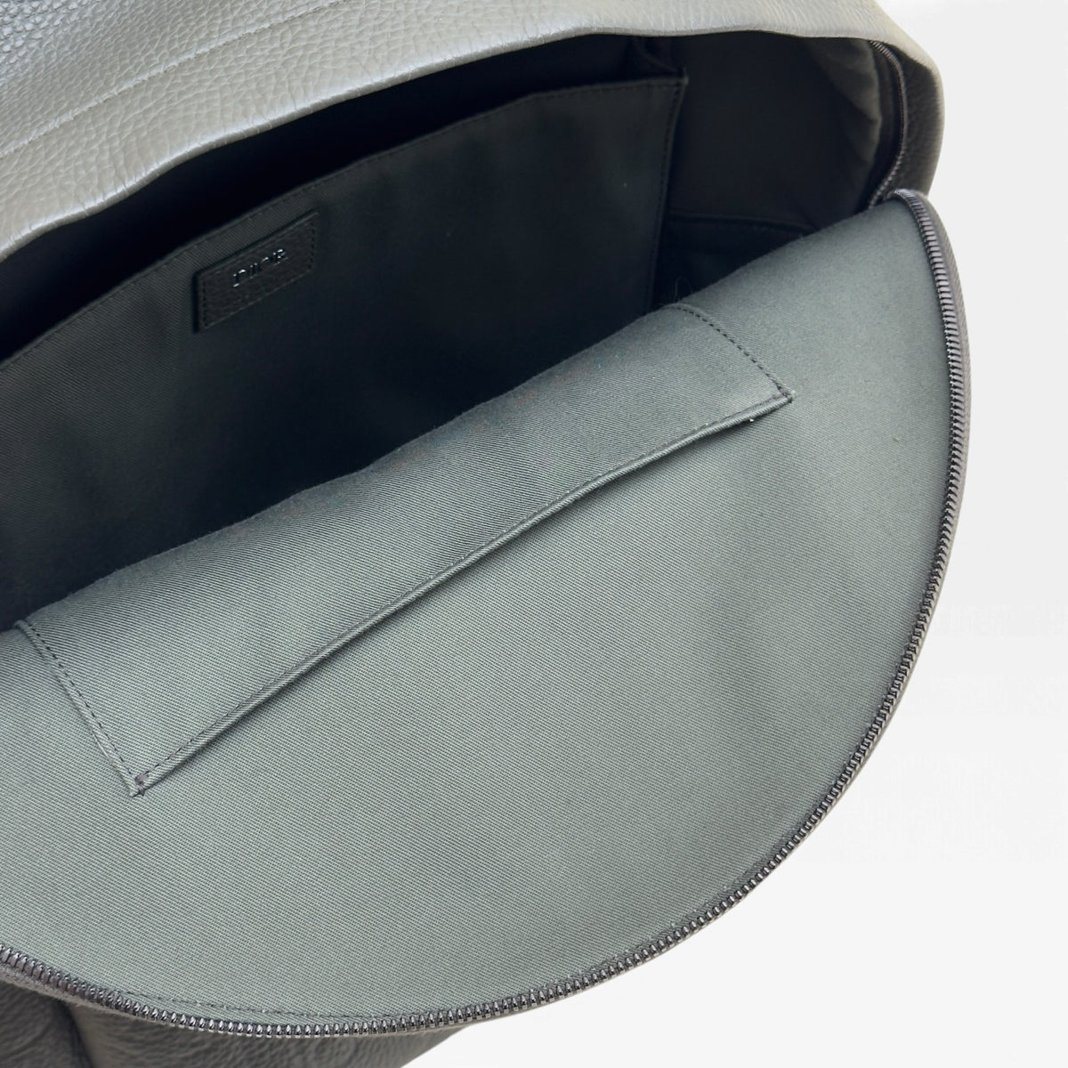DIOR RIDER GRAINED LEATHER OBLIQUE EMBOSSED BACKPACK O/S