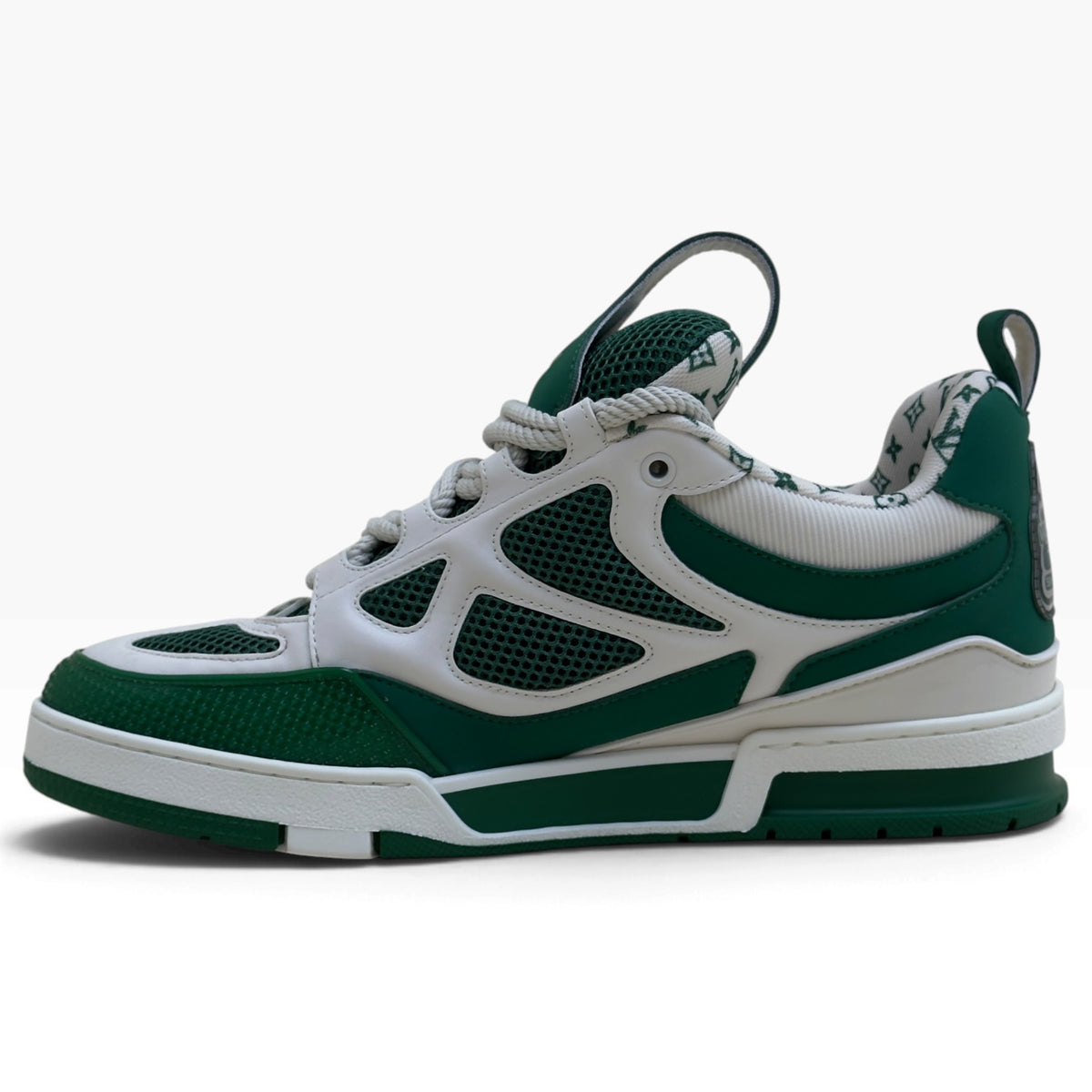LOUIS VUITTON SKATE SNEAKER GREEN / WHITE UK9.5