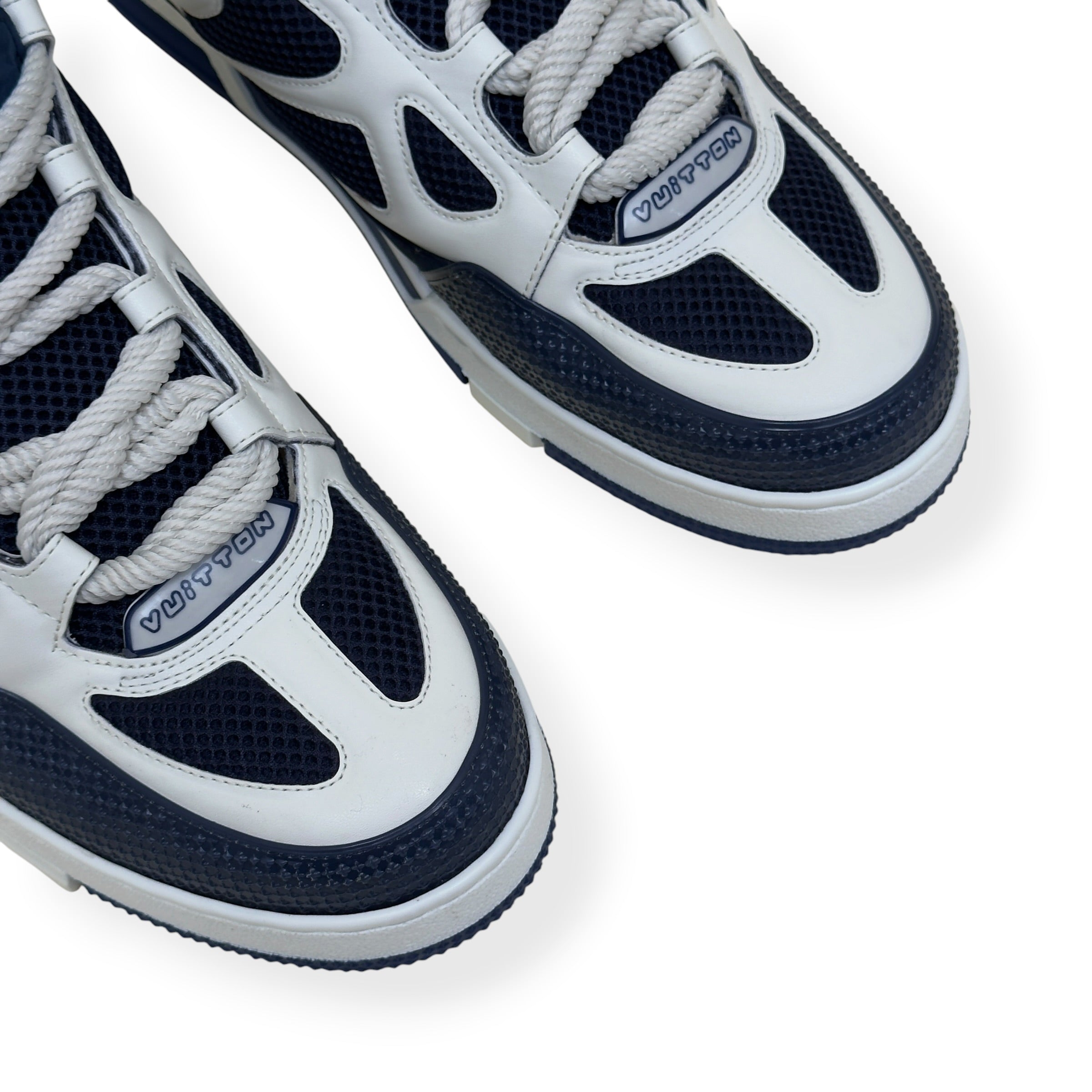 LOUIS VUITTON LV SKATE SNEAKER NAVY / WHITE UK10