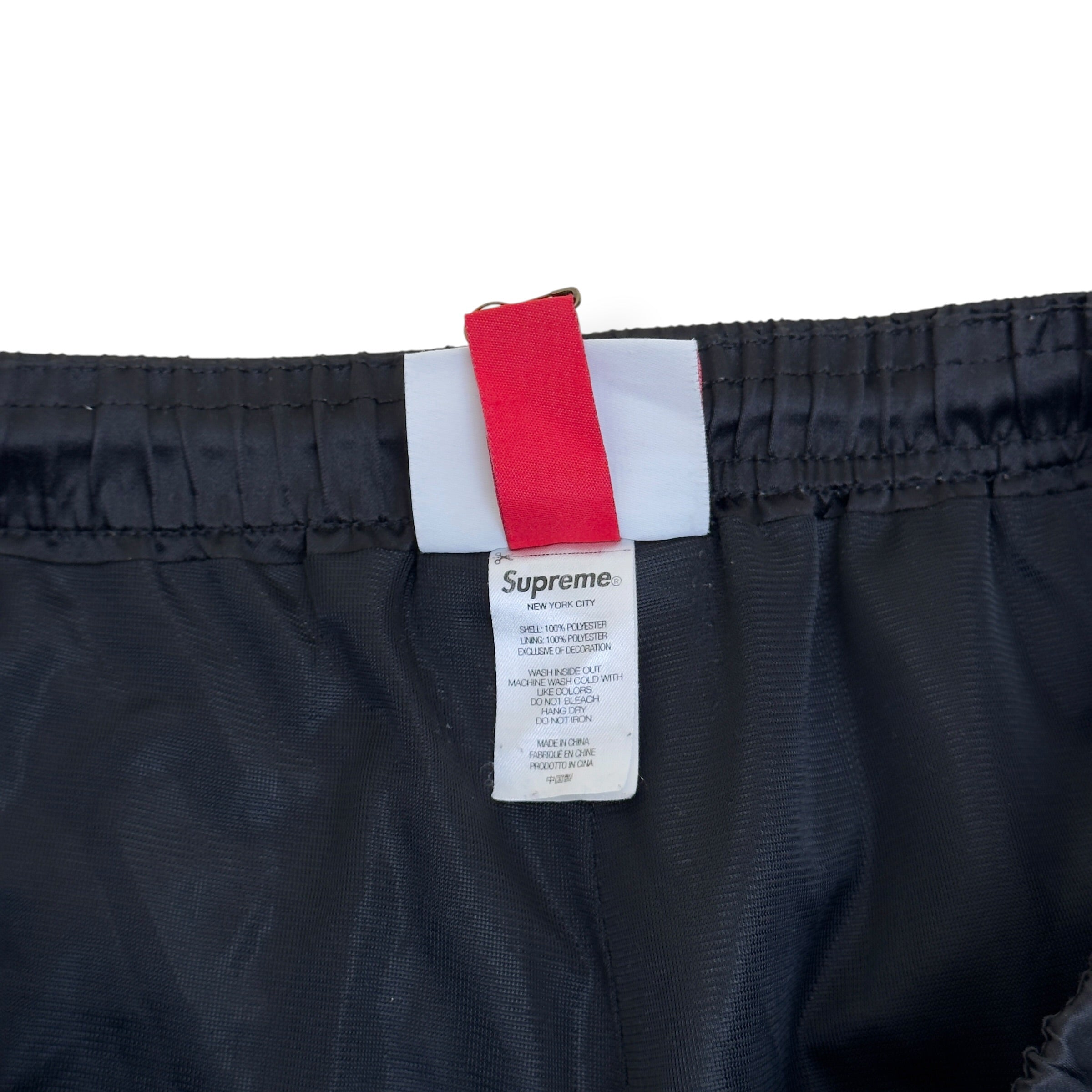 SUPREME MITCHELL & NESS SATIN SHORTS BLACK M