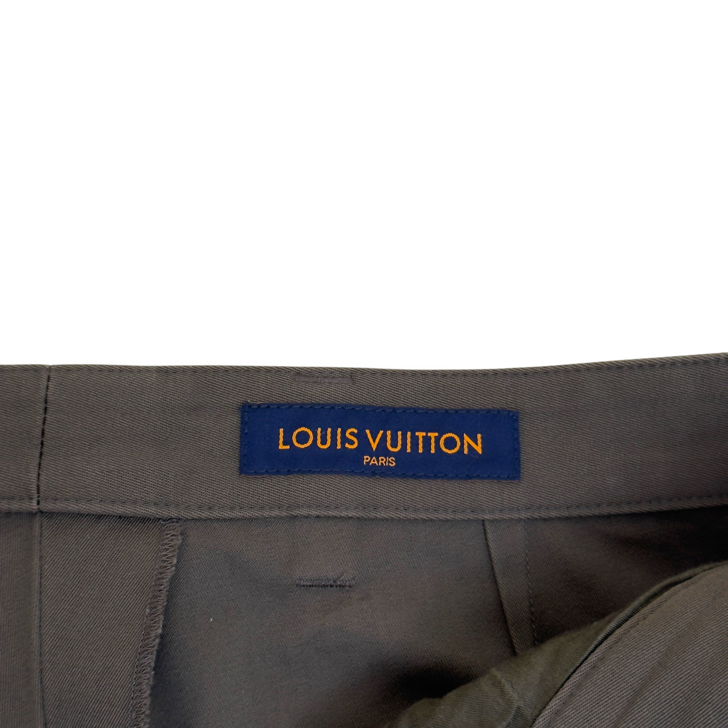 LOUIS VUITTON LVSE PANELLED CARGO TROUSERS KHAKI 44 / L