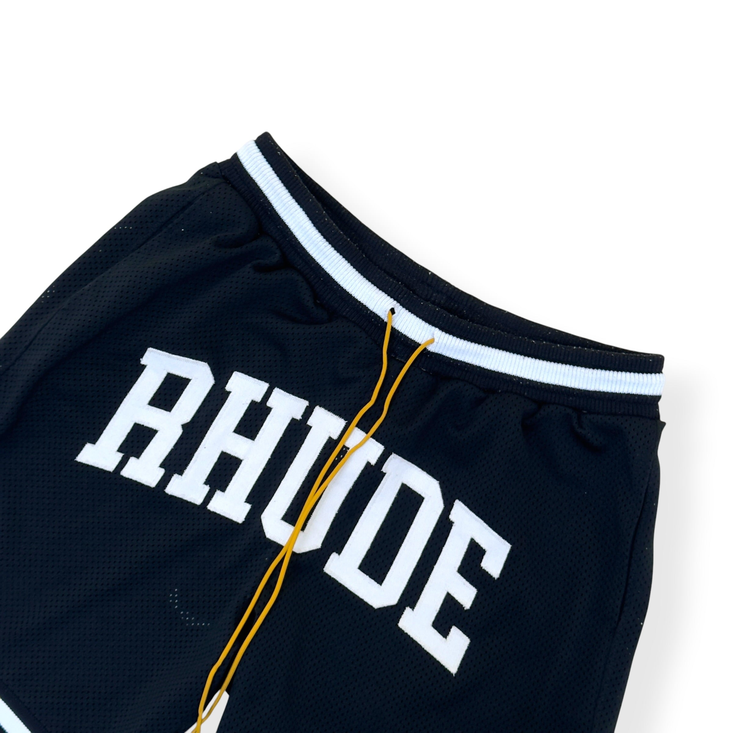 RHUDE ARCH LOGO MESH BASKETBALL SHORTS BLACK L
