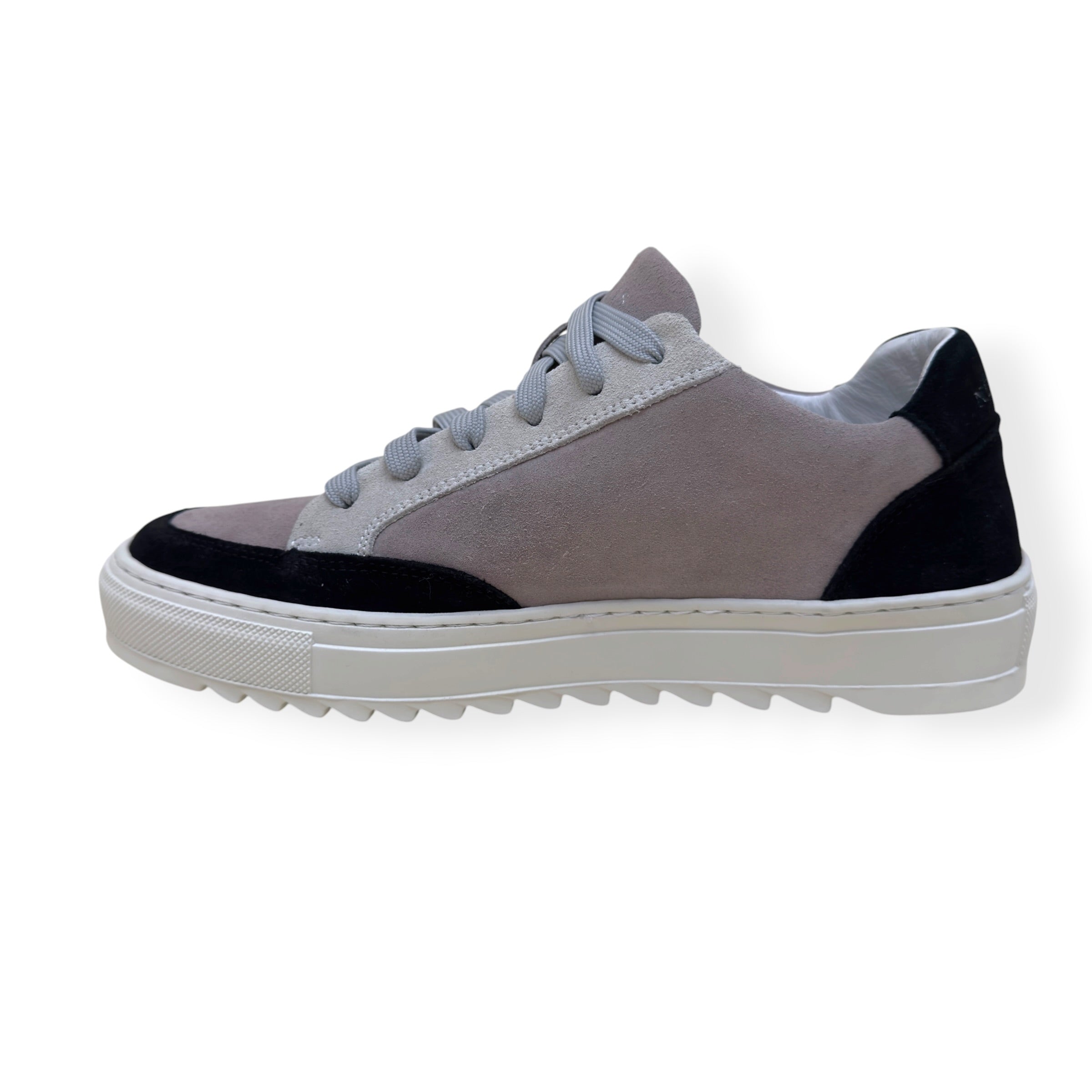 NUMERIS SUEDE SNEAKER GREY / BLACK 41 / UK7
