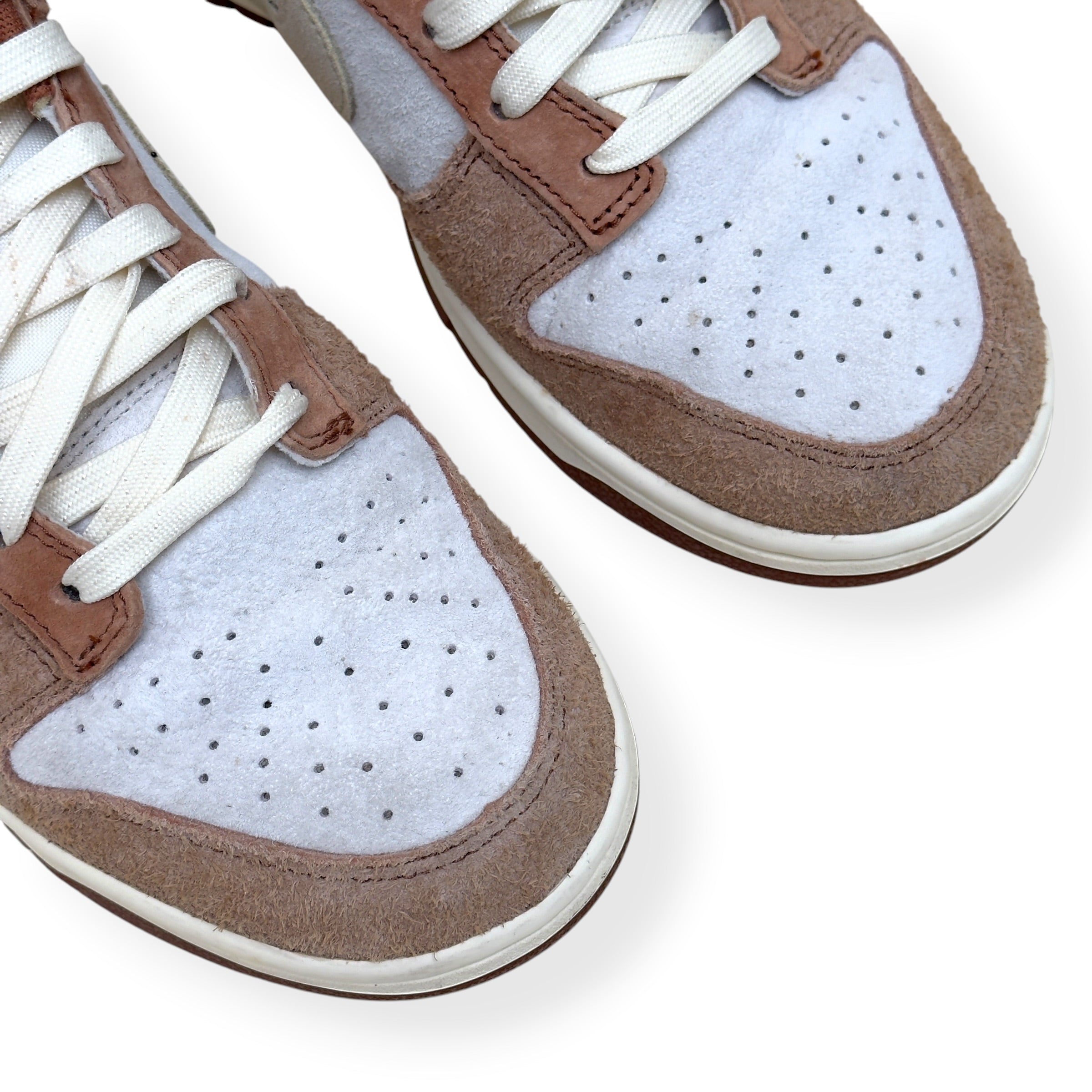 NIKE DUNK LOW TOP SNEAKER MEDIUM CURRY UK8