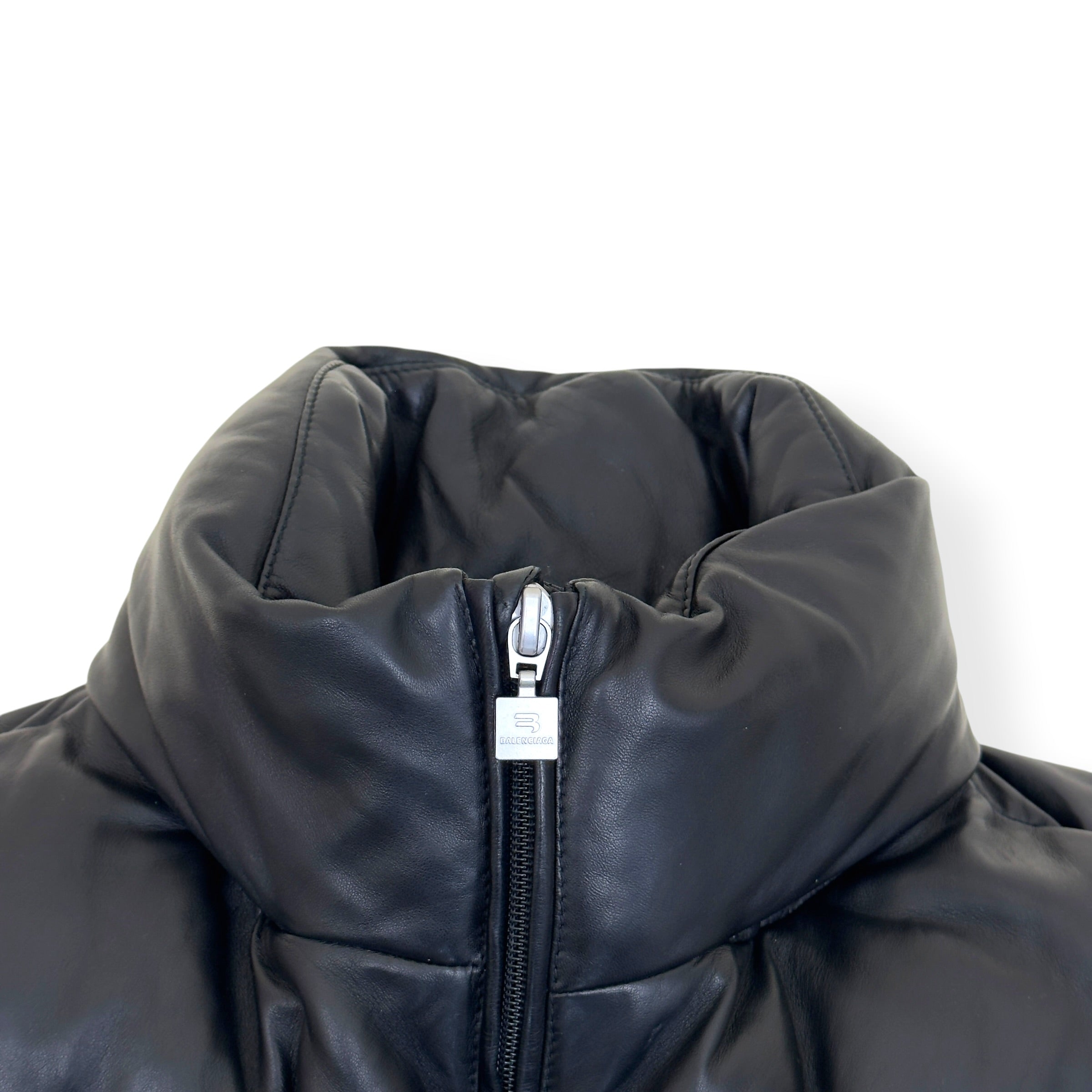 BALENCIAGA OVERSIZED SPORTY B SOFT LEATHER PUFFER VEST BLACK S
