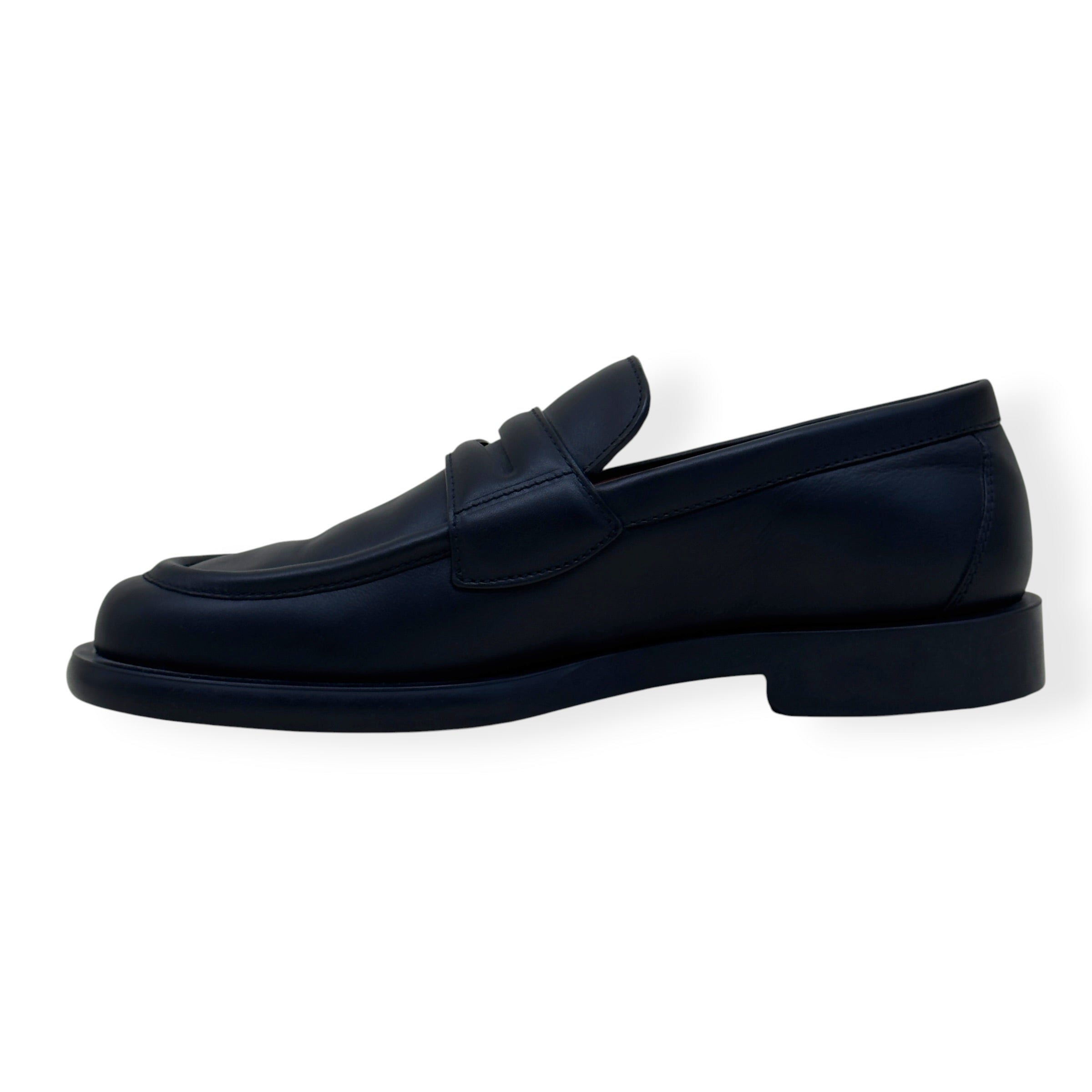 LOUIS VUITTON DANDY LEATHER LOAFER BLACK UK10