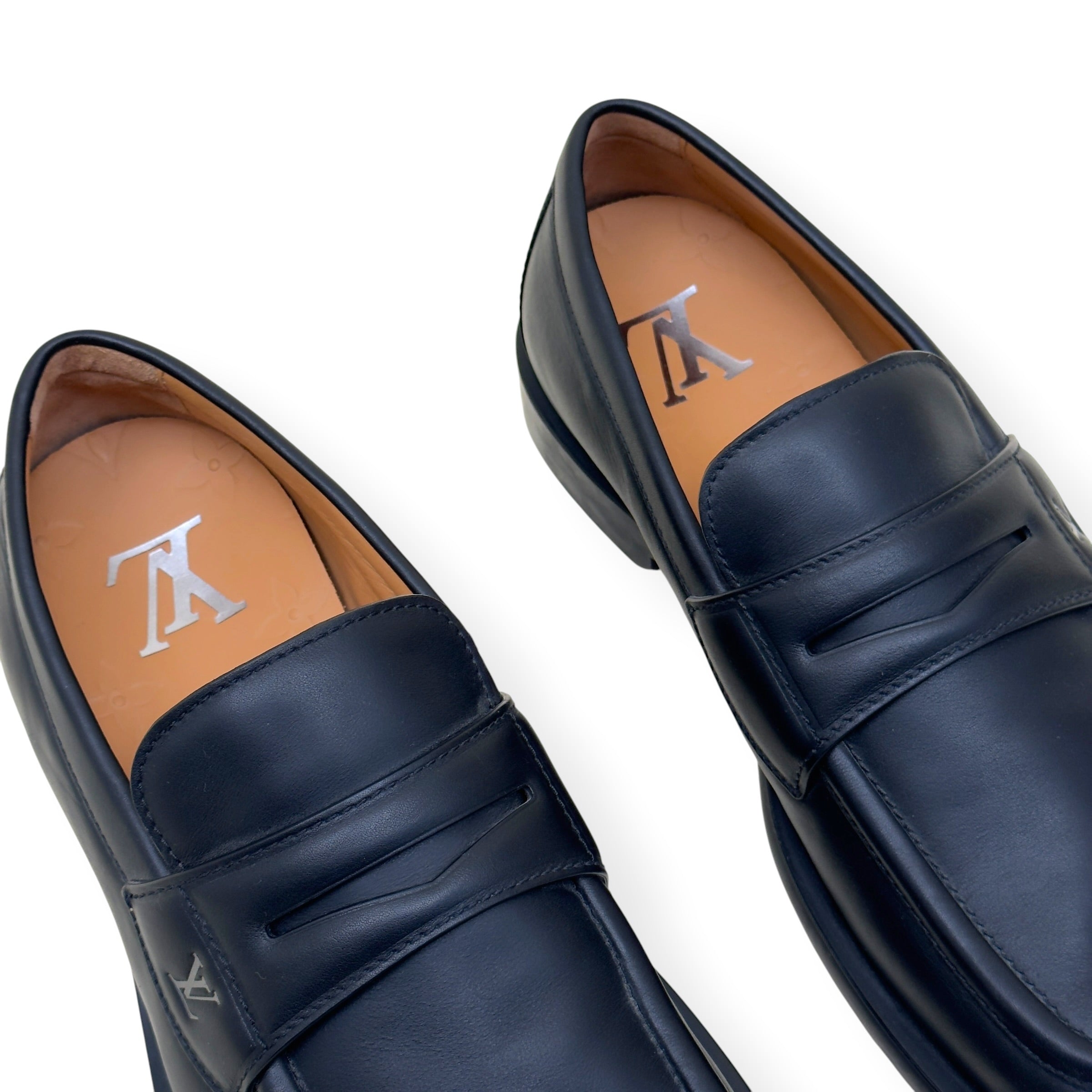 LOUIS VUITTON DANDY LEATHER LOAFER BLACK UK10