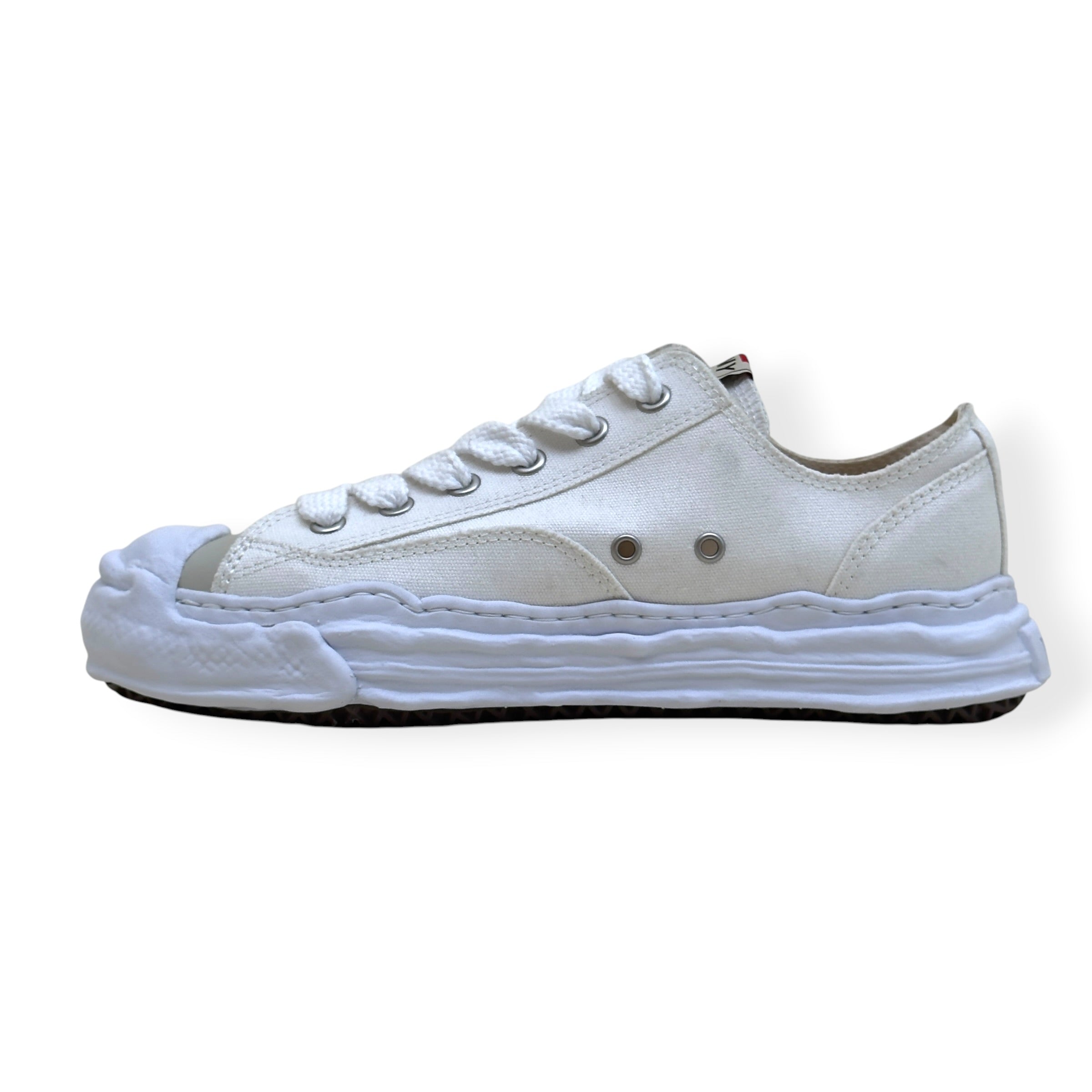 MAISON MIHARA YASUHIRO PETERSON LOW-TOP SNEAKER WHITE 45 / UK11