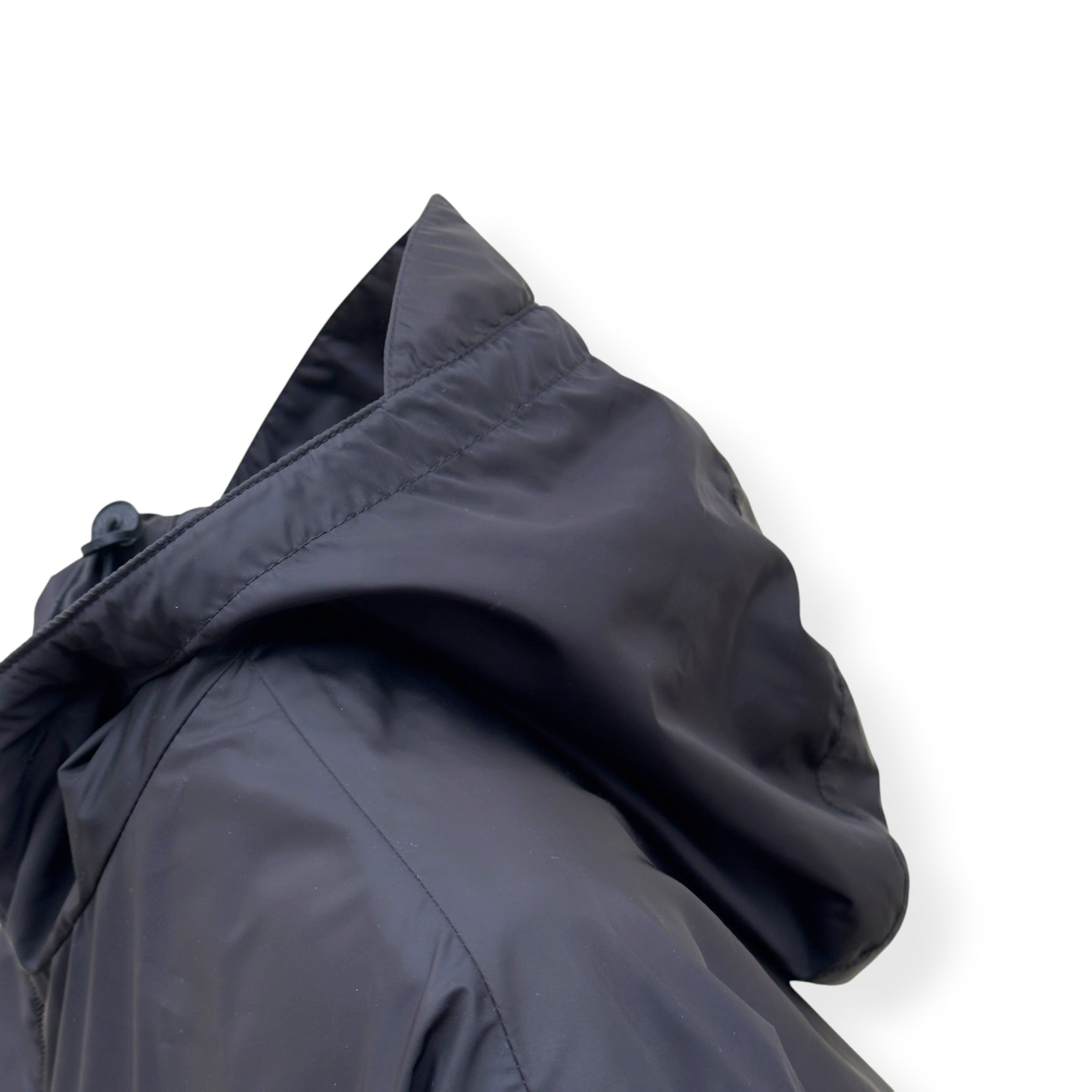 PRADA RE NYLON HOODED WINDBREAKER JACKET NAVY 52 / L