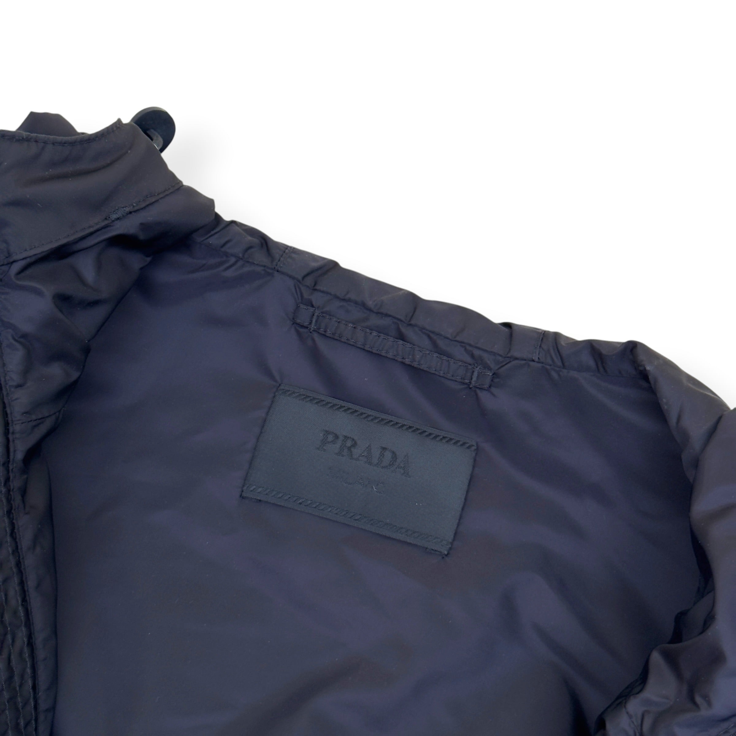 PRADA RE NYLON HOODED WINDBREAKER JACKET NAVY 52 / L