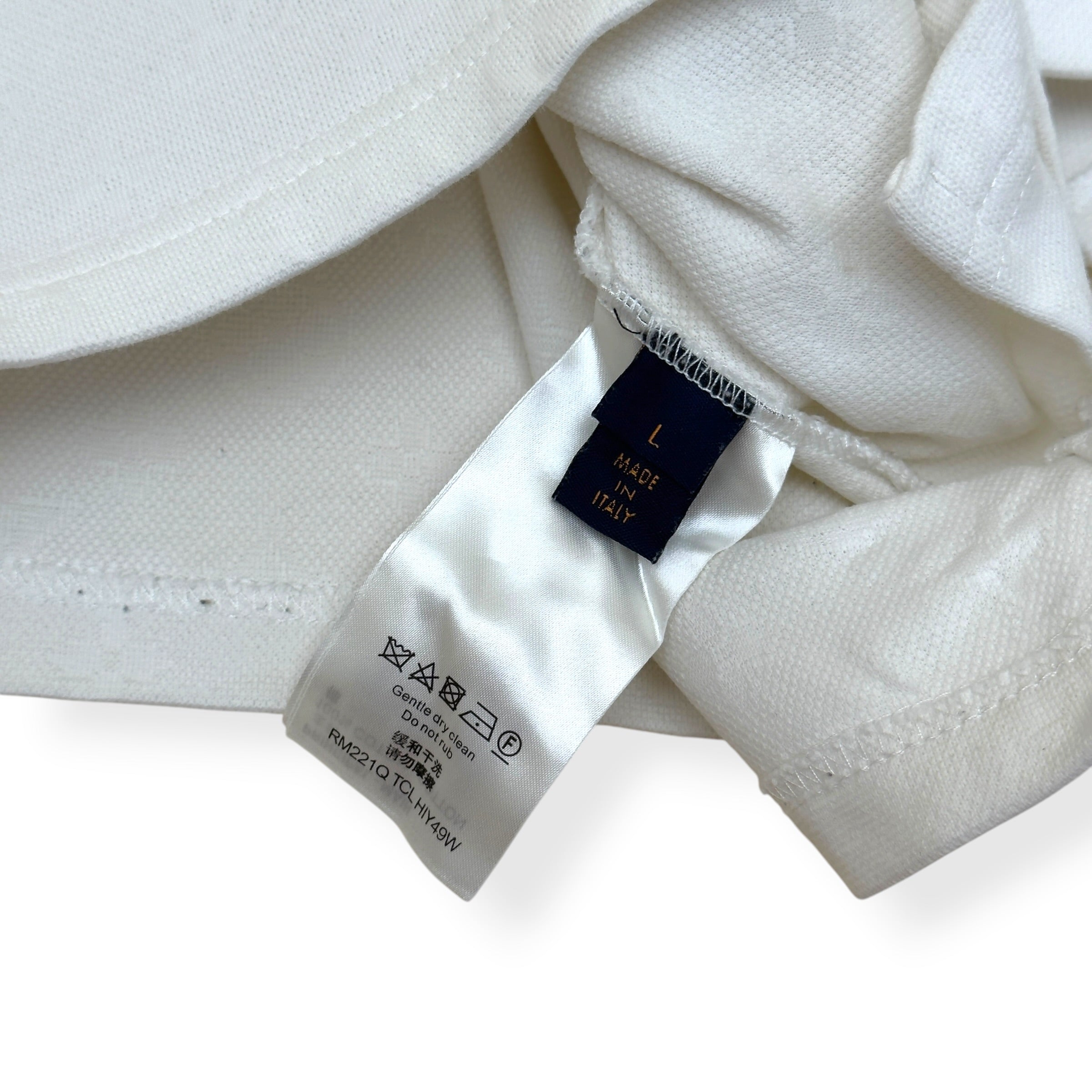 LOUIS VUITTON MONOGRAM SIGNATURE 3D POCKET T-SHIRT WHITE M