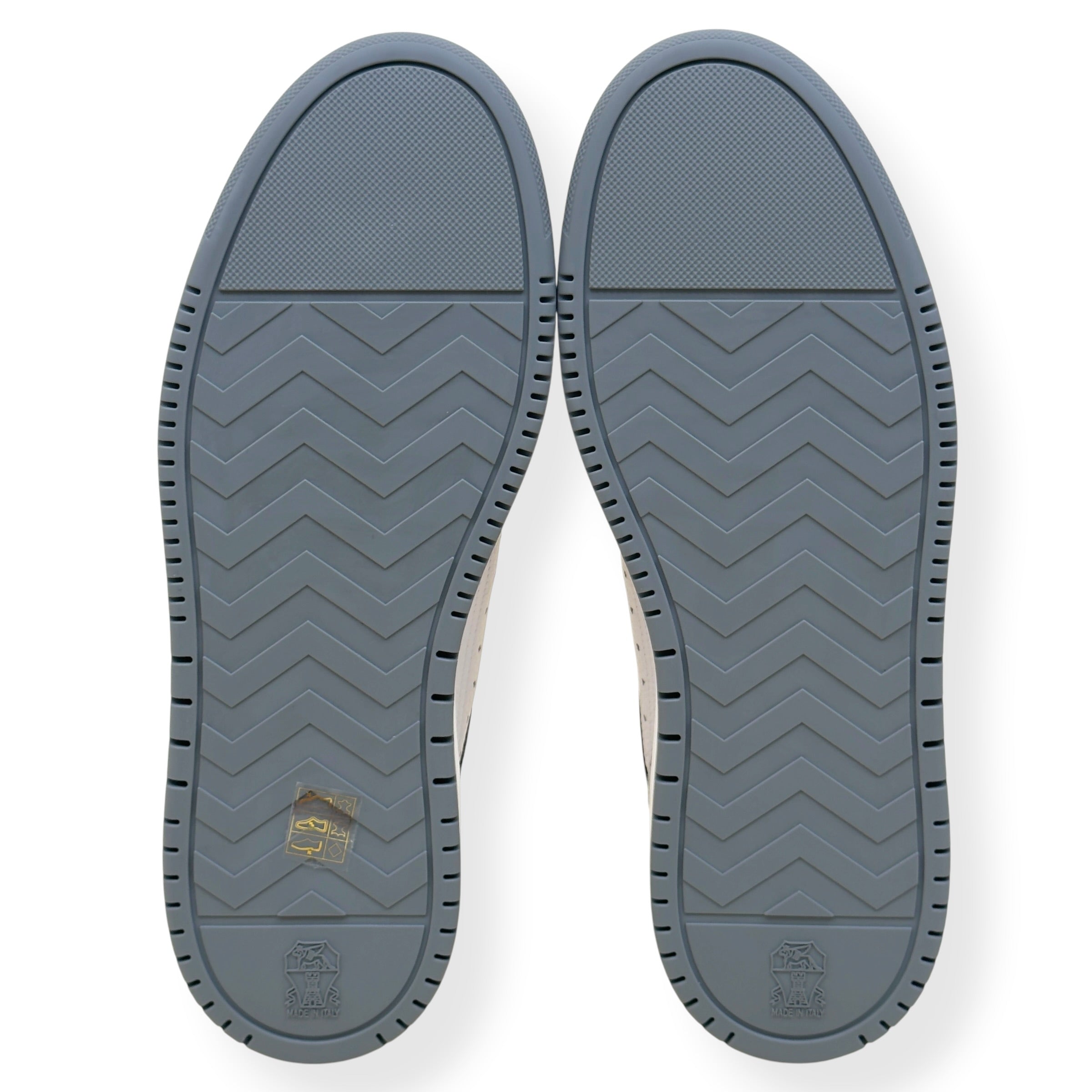 BRUNELLO CUCINELLI LOGO-PATCH LEATHER SNEAKER GREY 46 / UK12