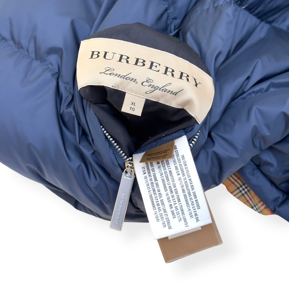 BURBERRY REVERSIBLE CHECK PUFFER JACKET BEIGE / NAVY XL