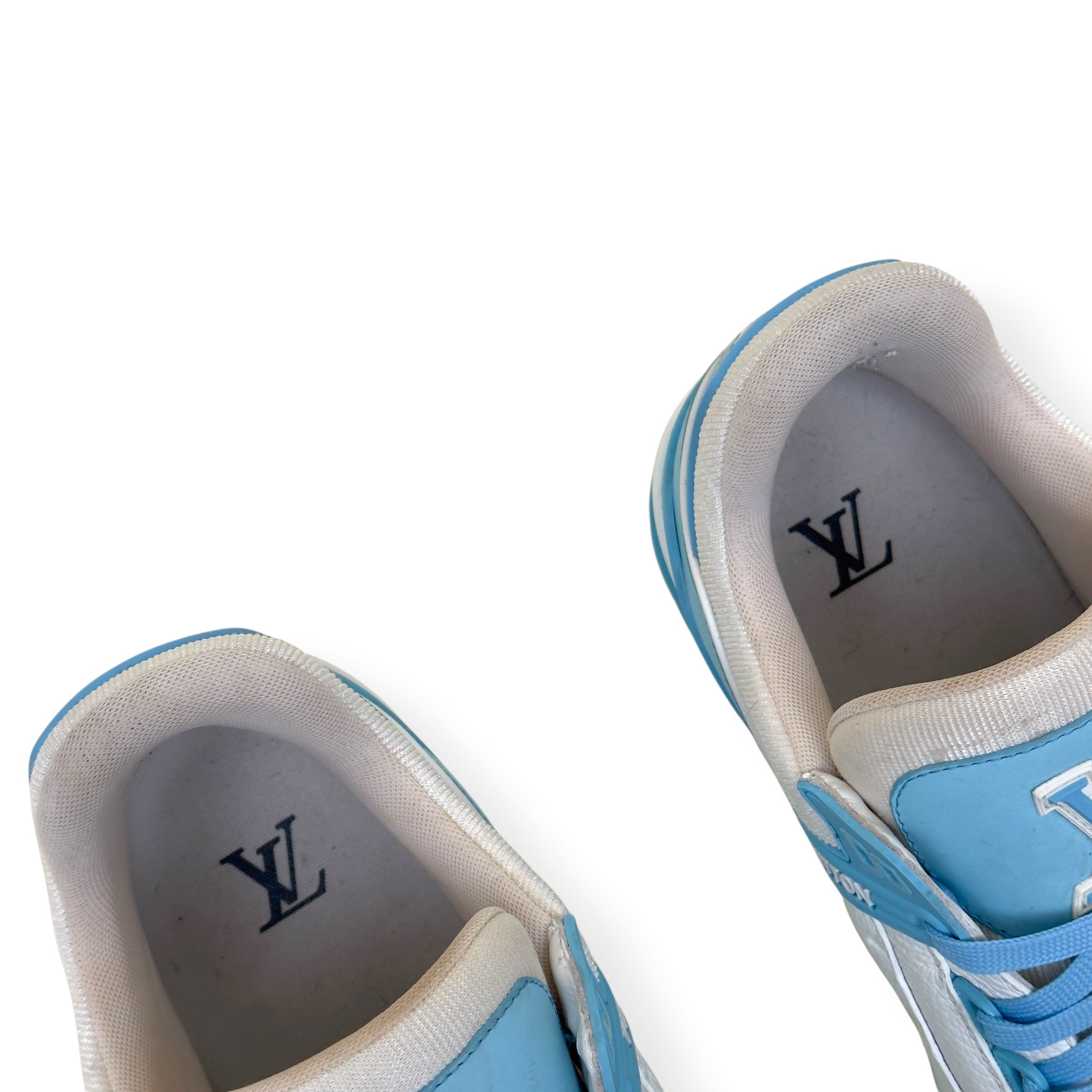 LOUIS VUITTON LEATHER LV TRAINER LIGHT BLUE / WHITE UK11