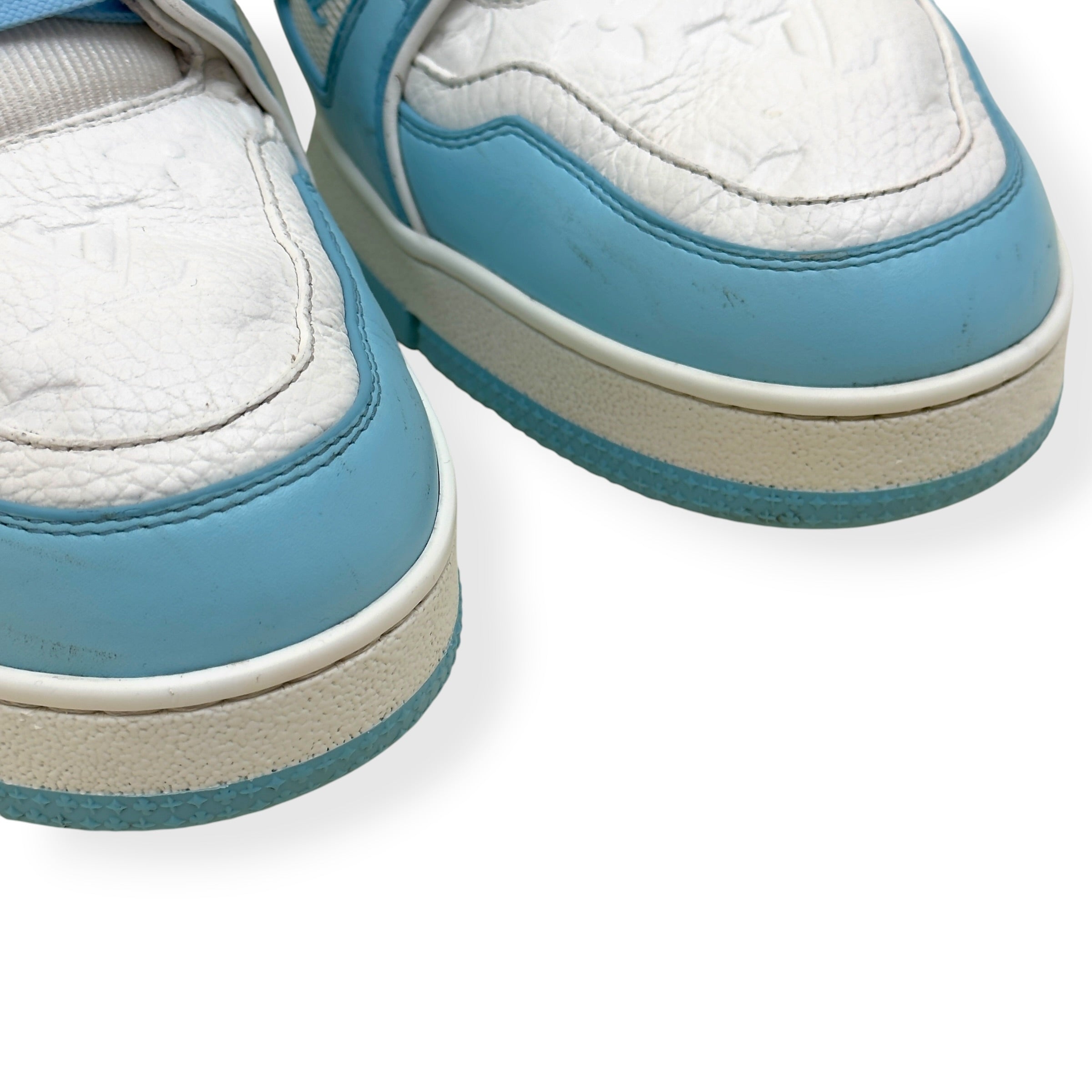 LOUIS VUITTON LEATHER LV TRAINER LIGHT BLUE / WHITE UK11