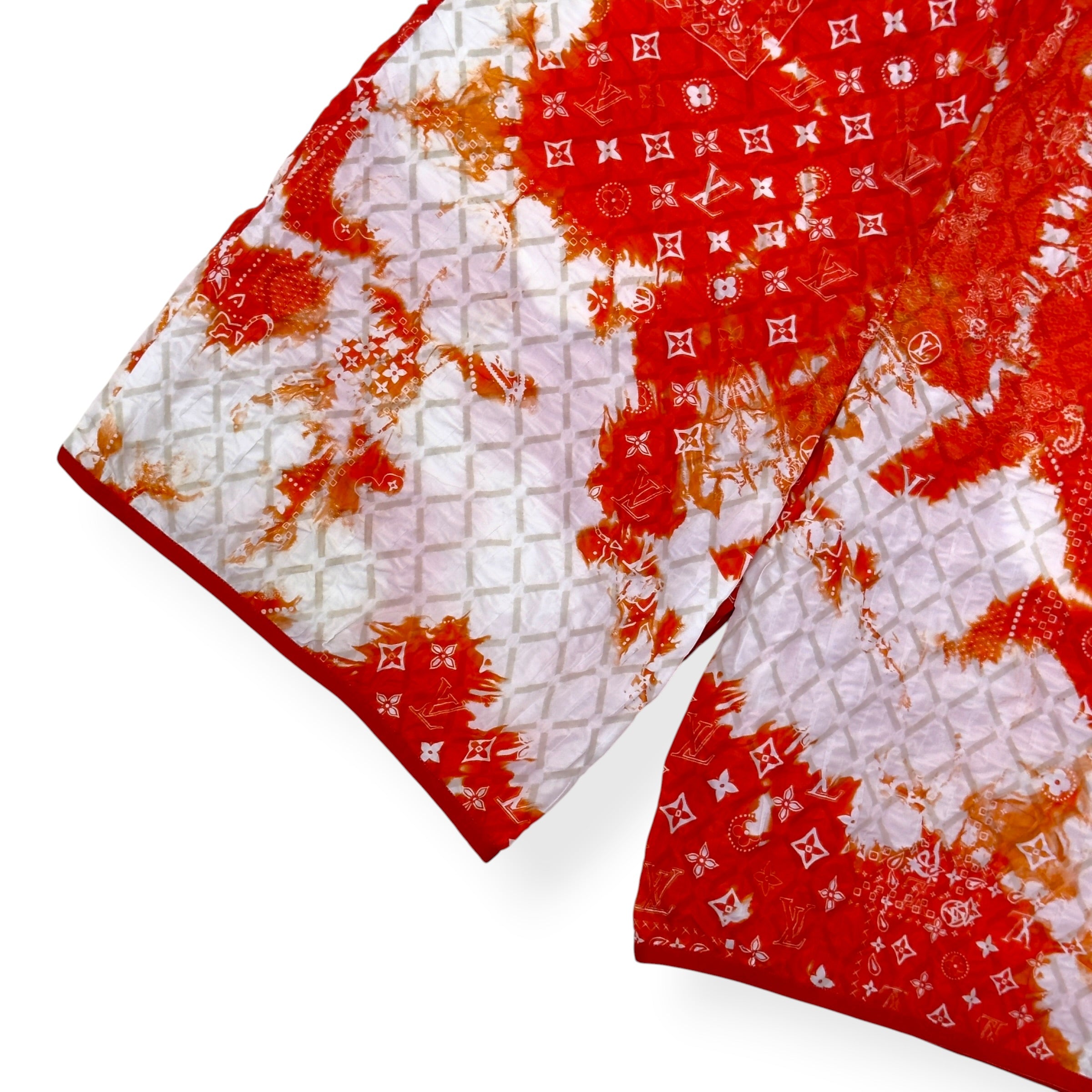 LOUIS VUITTON BANDANA MONOGRAM PRINT SHORTS RED / WHITE M