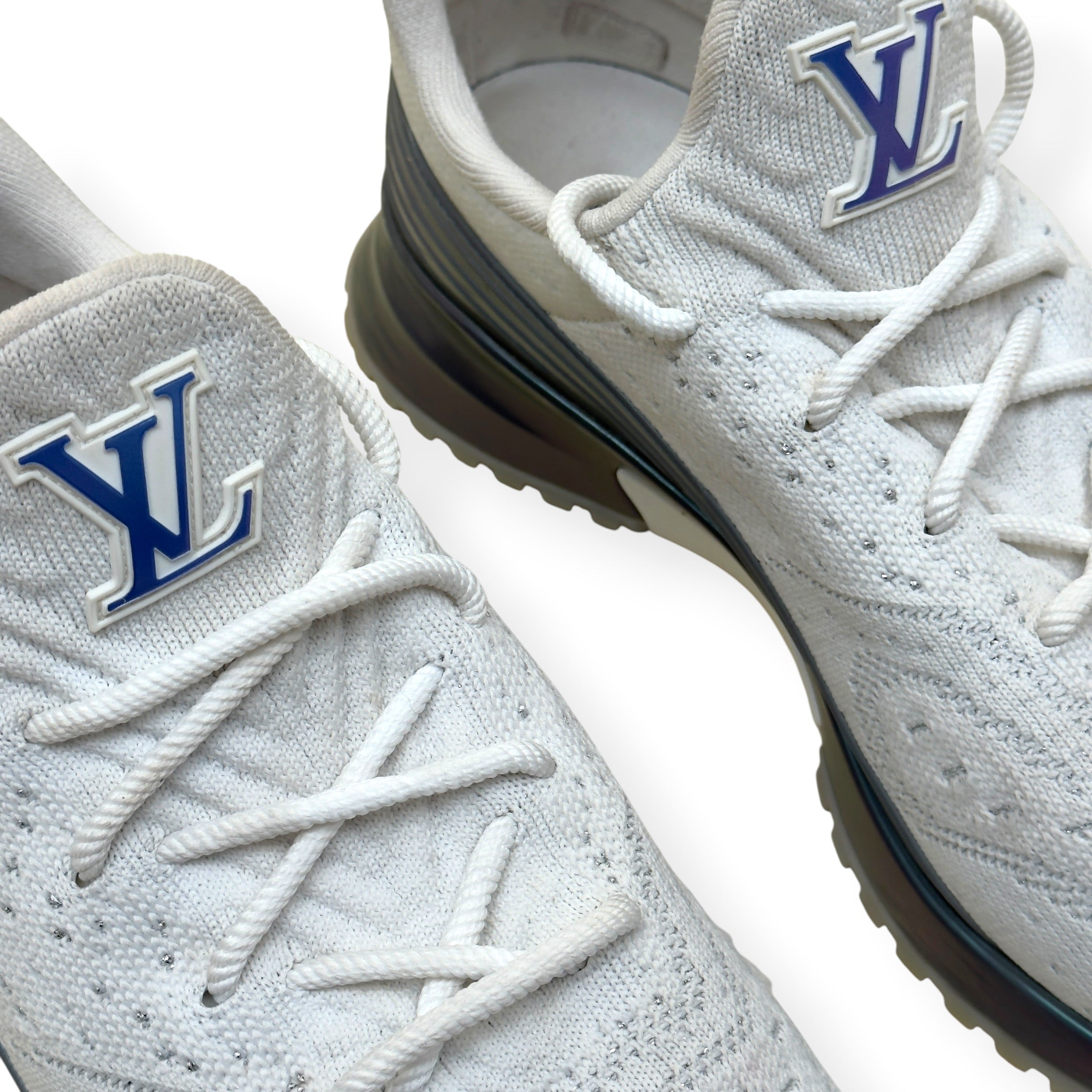 LOUIS VUITTON VNR SNEAKER WHITE / METALLIC UK11