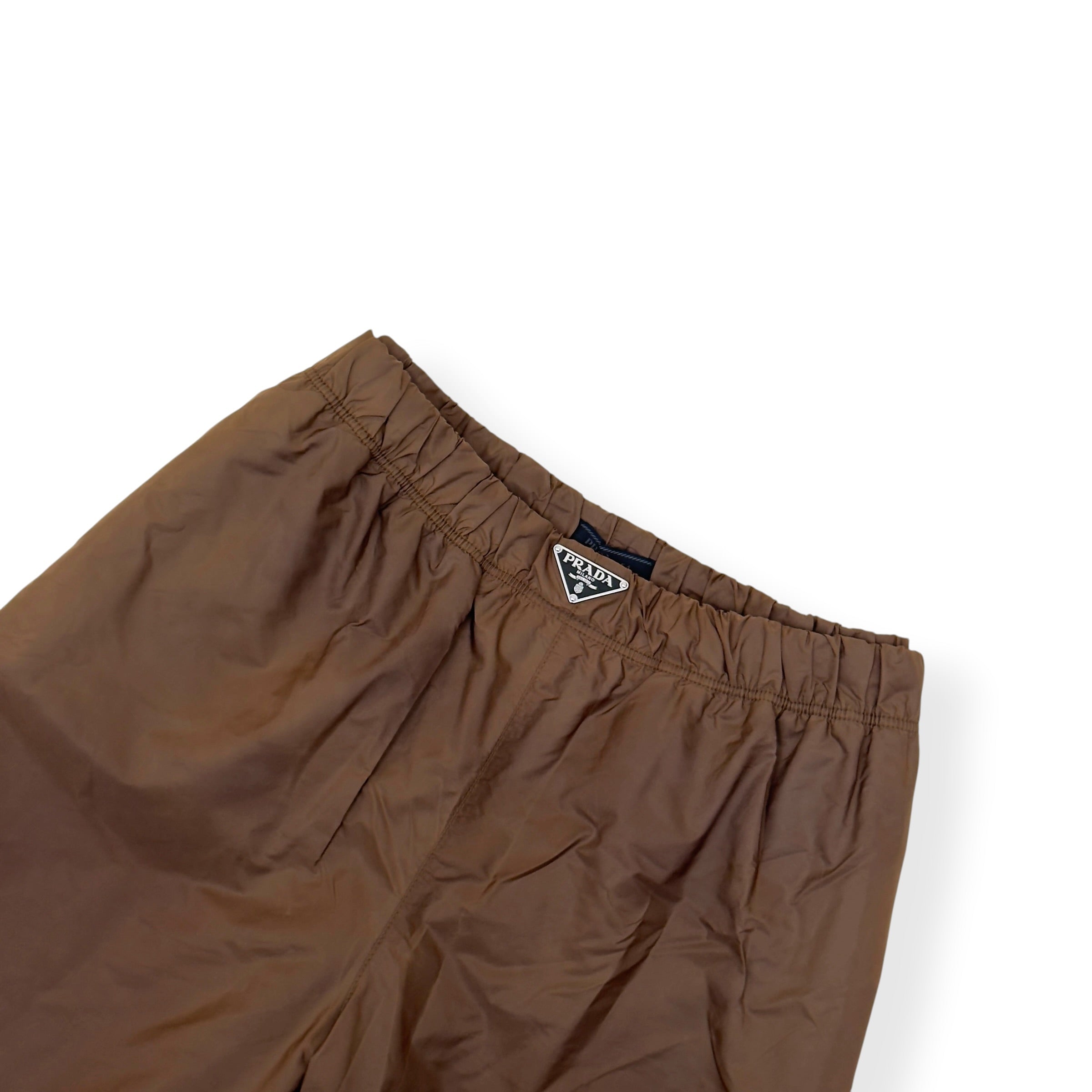 PRADA RE-NYLON LOGO PLAQUE SWIM SHORTS BROWN 54 / L