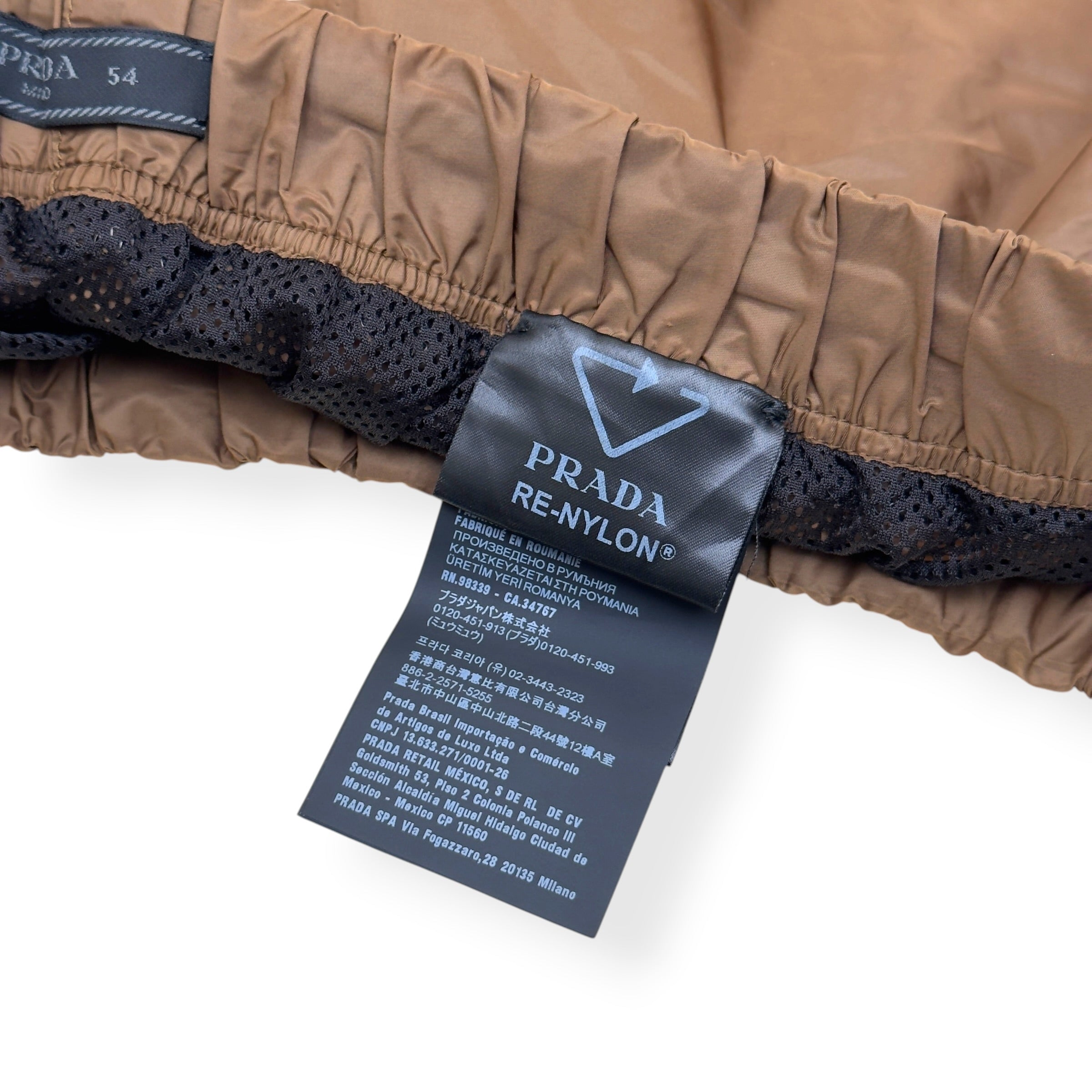 PRADA RE-NYLON LOGO PLAQUE SWIM SHORTS BROWN 54 / L