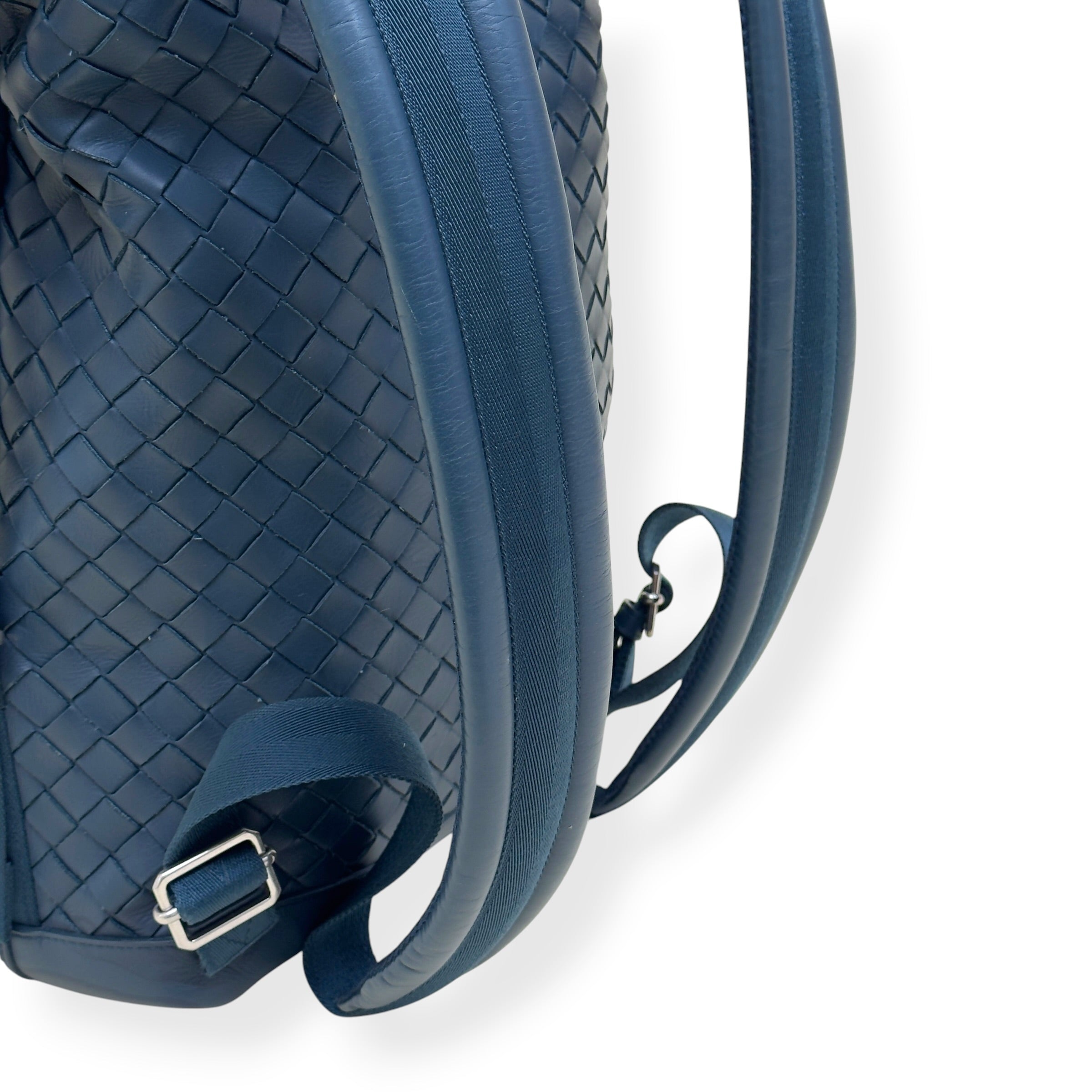 BOTTEGA VENETA CALFSKIN INTRECCIATO HYDROLOGY BACKPACK NAVY O/S