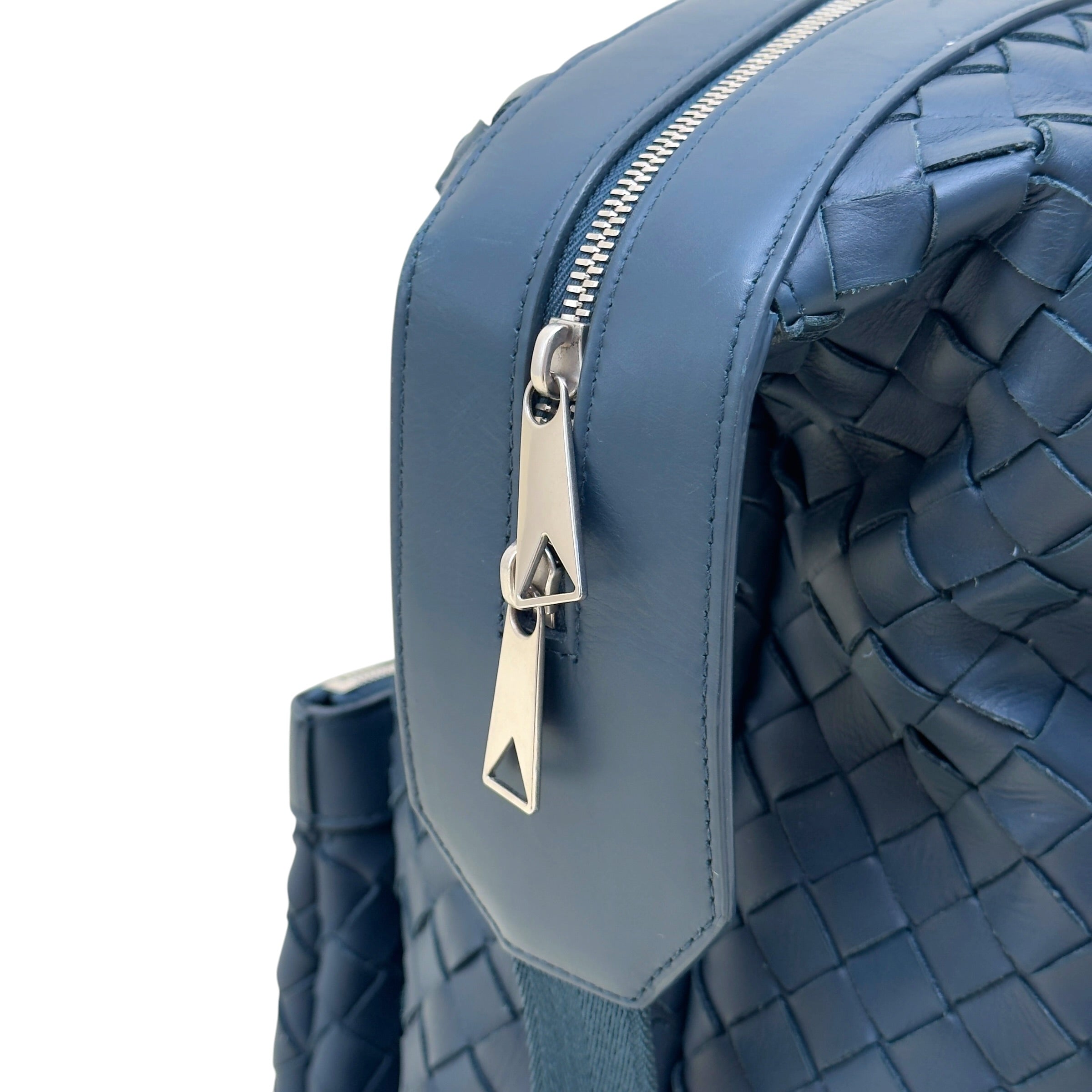 BOTTEGA VENETA CALFSKIN INTRECCIATO HYDROLOGY BACKPACK NAVY O/S