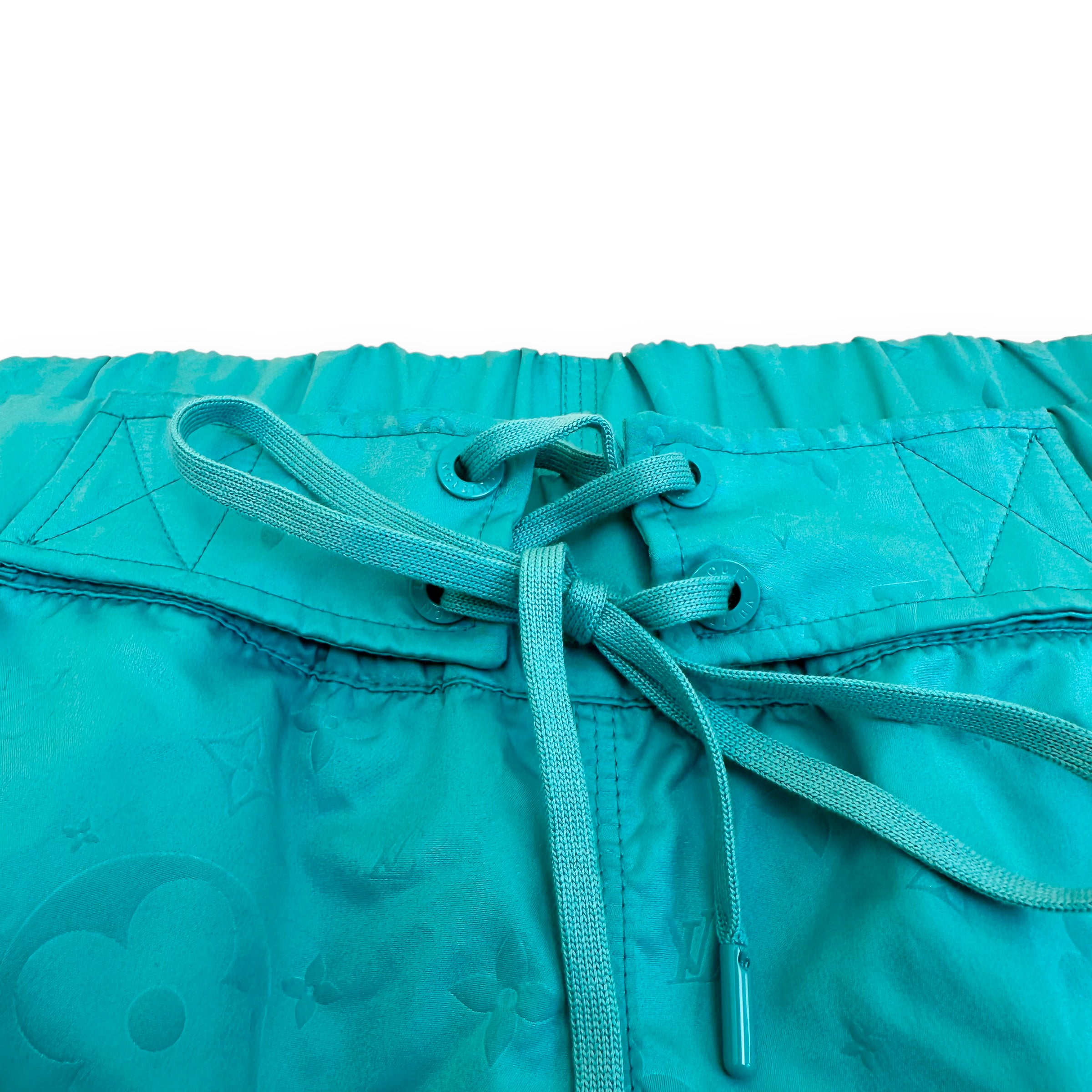 LOUIS VUITTON 3D POCKET MONOGRAM BOARD SHORTS VERT D’EAU XL