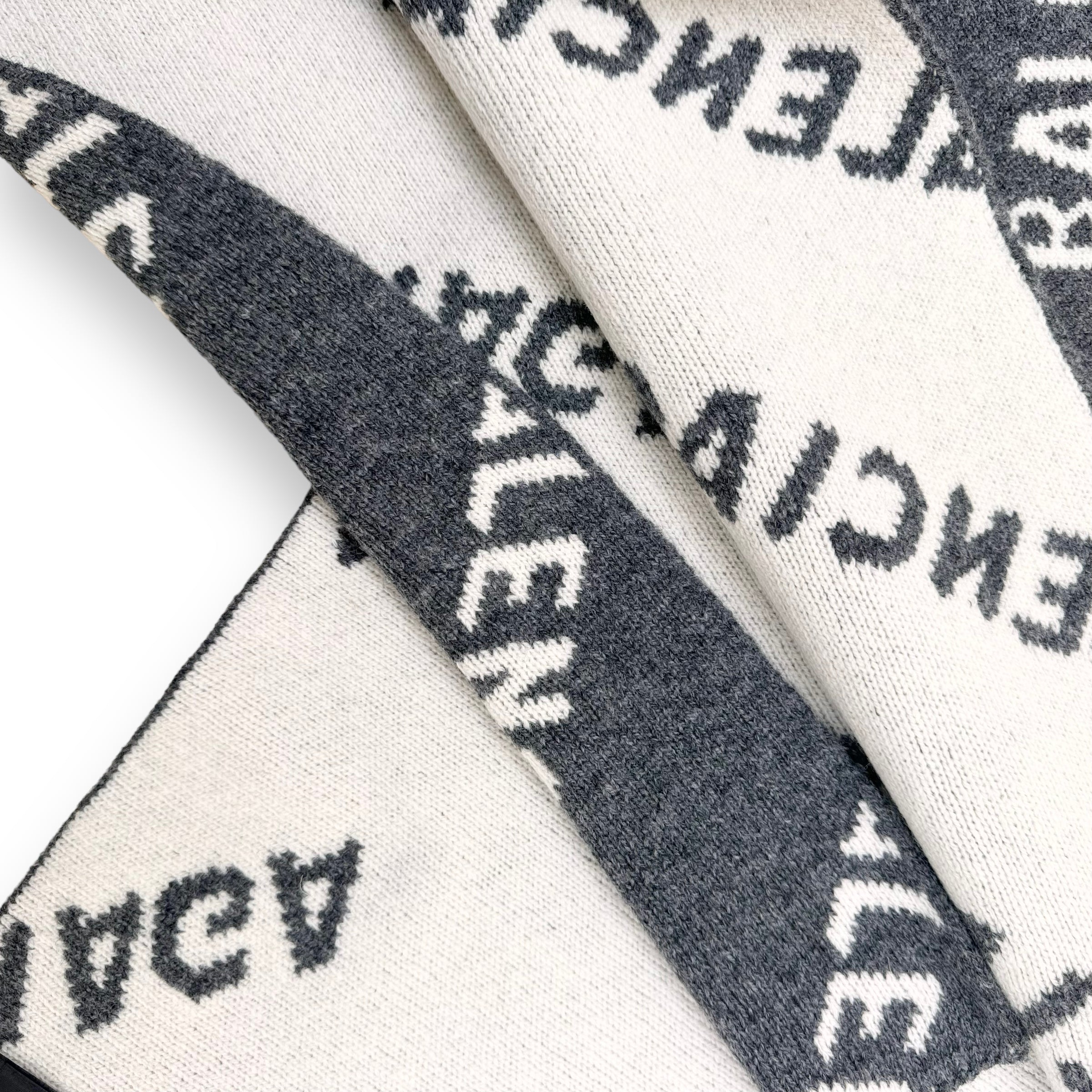 BALENCIAGA VIRGIN WOOL LOGO SCARF GREY
