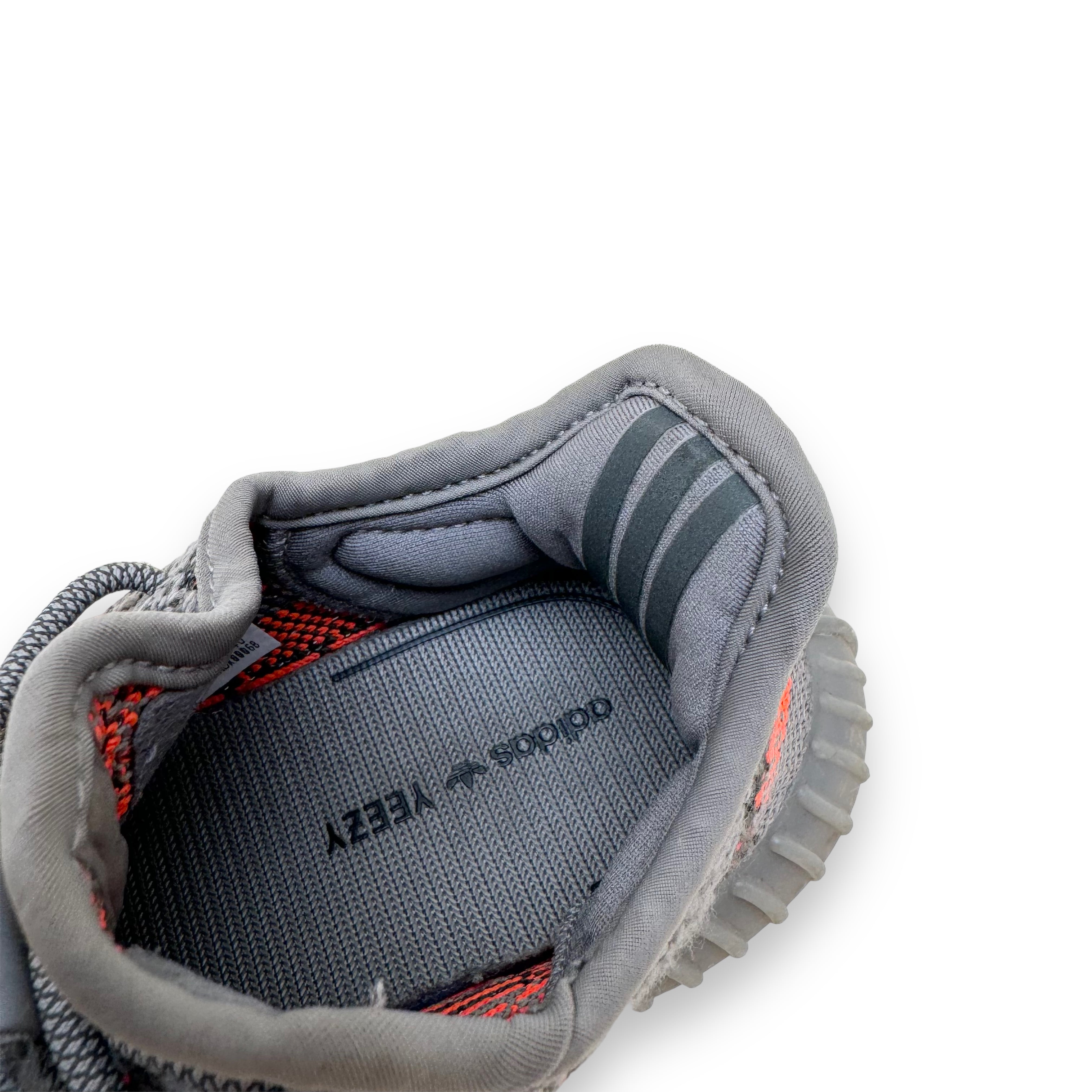 YEEZY 350 V2 SNEAKERS BELUGA UK11