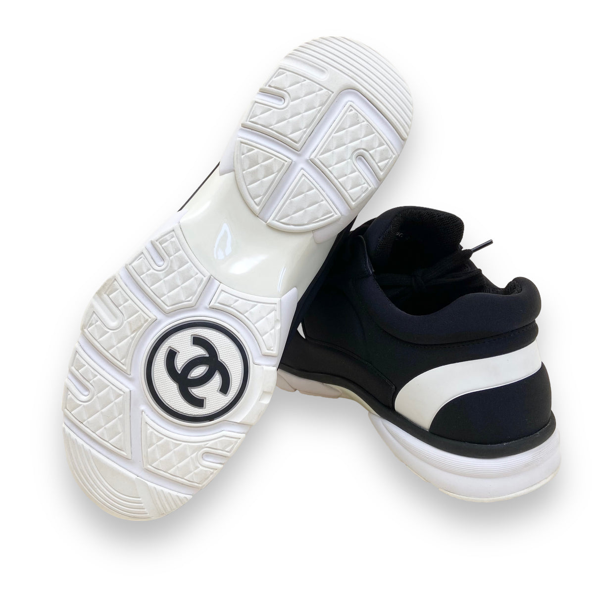 CHANEL CC INTERLOCKING TRI COLOUR NEOPRENE RUNNER SNEAKERS UK9