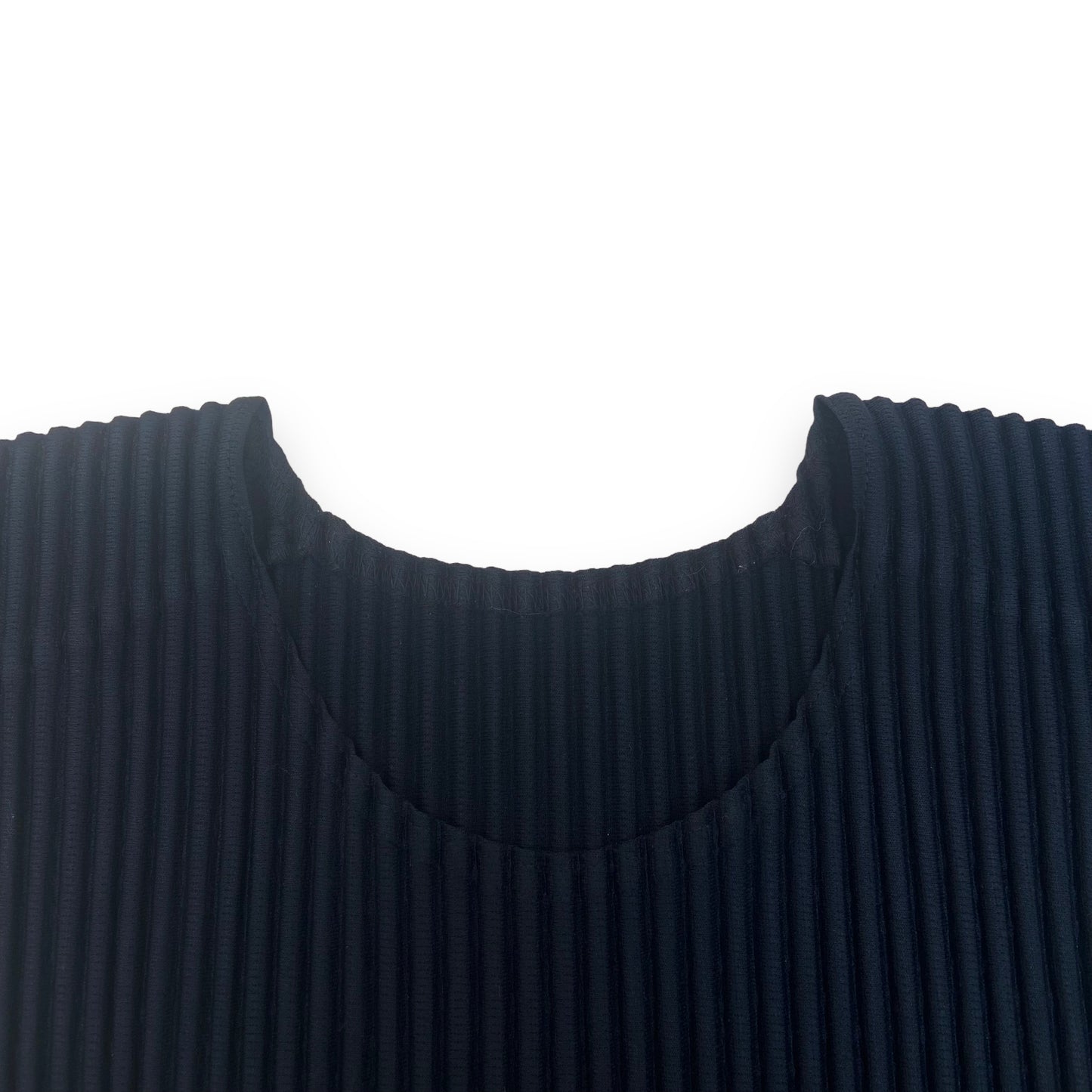 ISSEY MIYAKE HOMME PLISSÉ VEST BLACK L