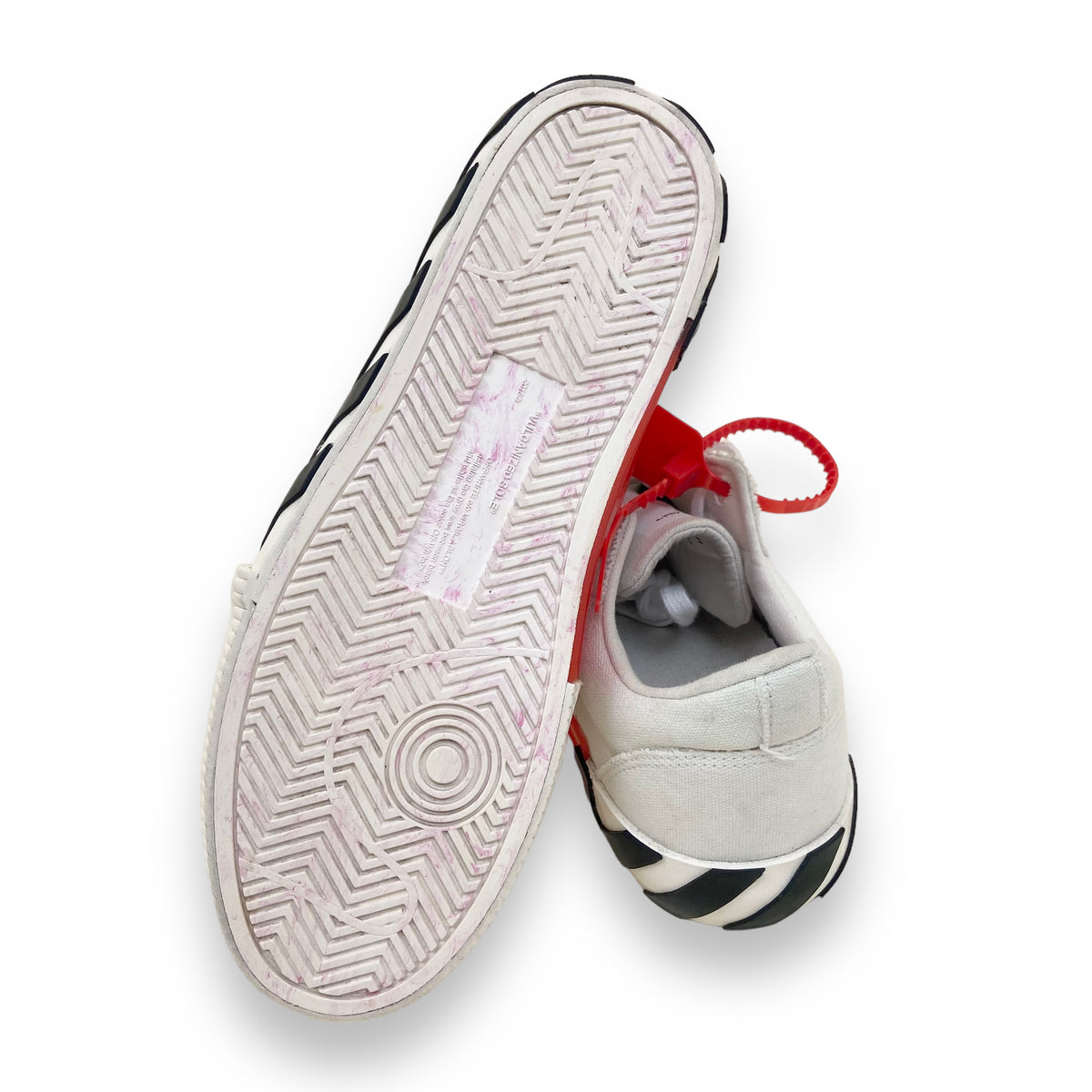 OFF-WHITE LOW TOP SNEAKERS WHITE UK7