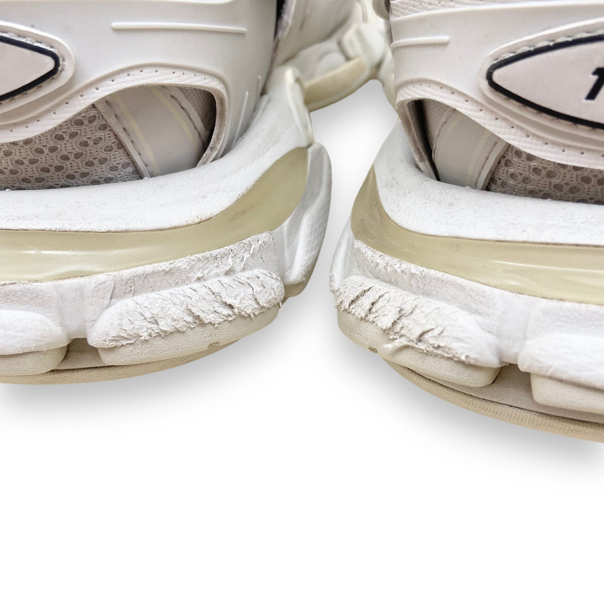 BALENCIAGA TRACK RUNNER SNEAKERS WHITE UK7
