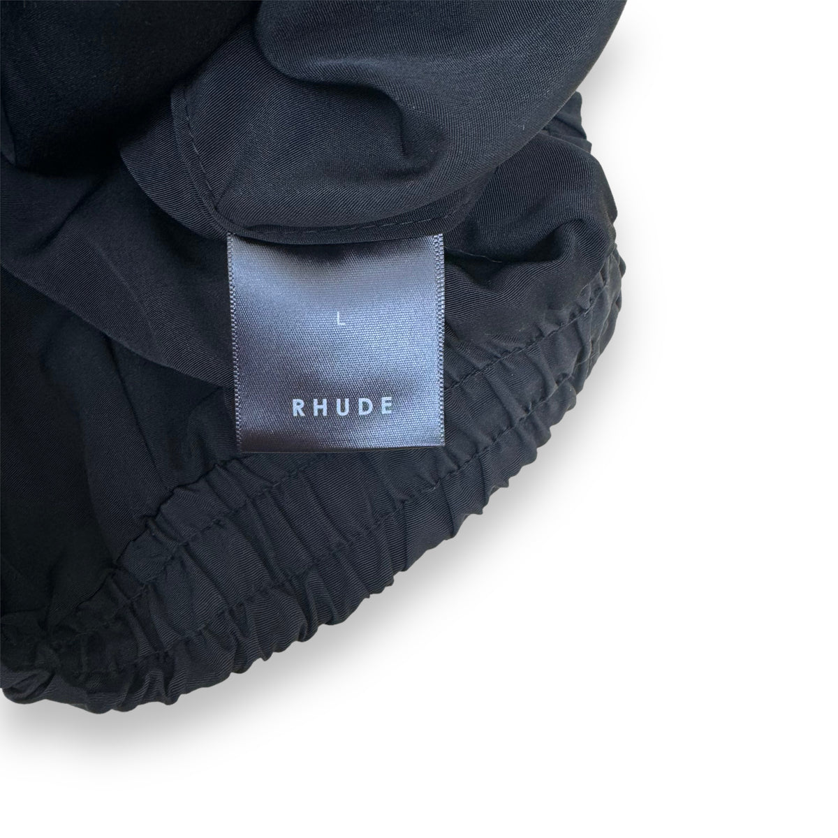 RHUDE OUTLINE NYLON SHORTS BLACK / WHITE L