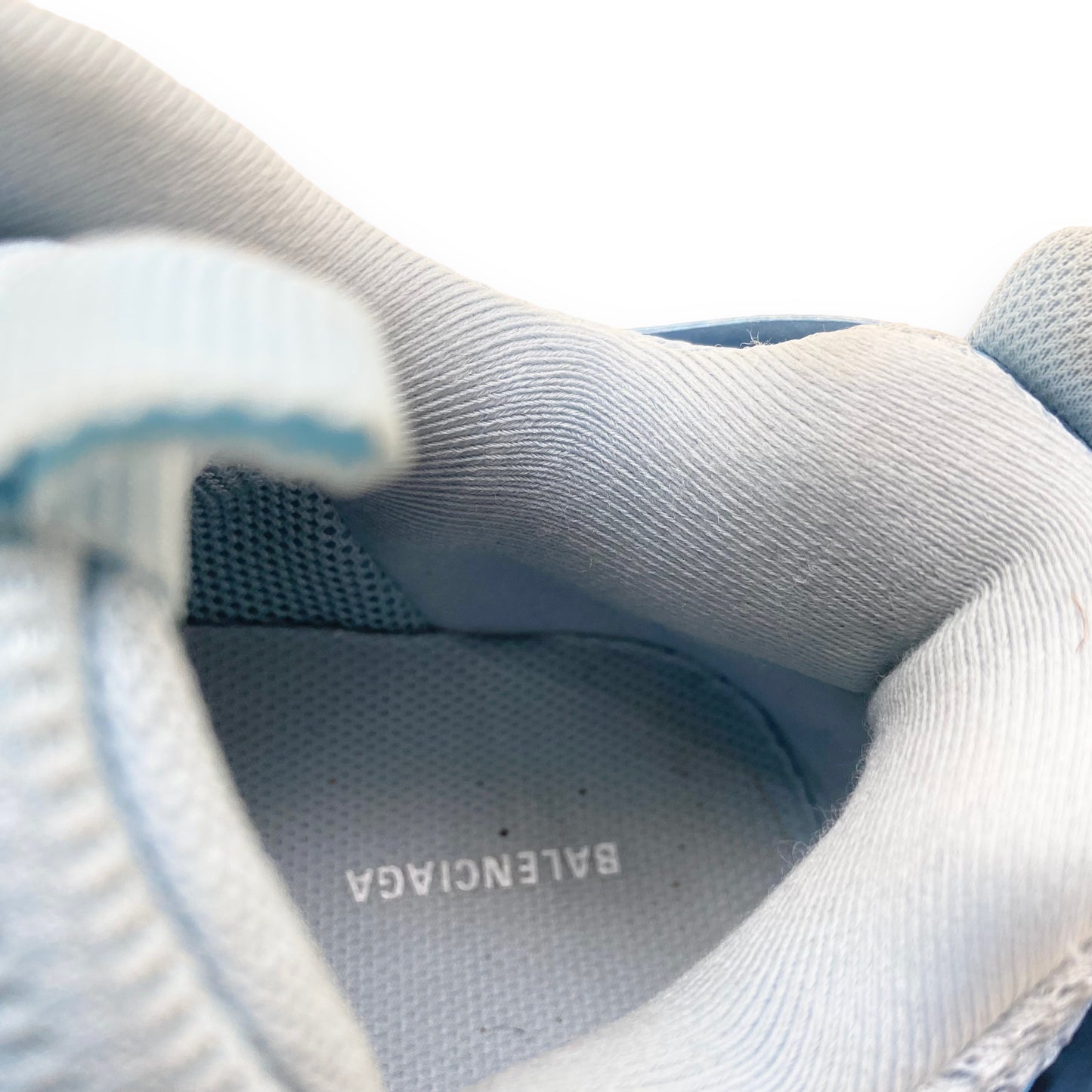 BALENCIAGA TRACK RUNNER SNEAKERS BABY BLUE UK8