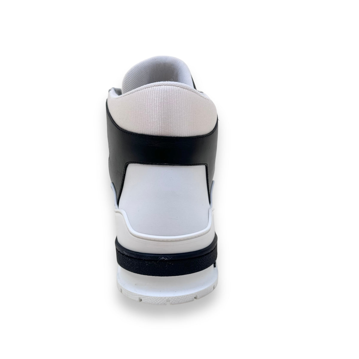 LOUIS VUITTON HIGH-TOP LEATHER SIGNATURE SNEAKER BLACK / WHITE UK11