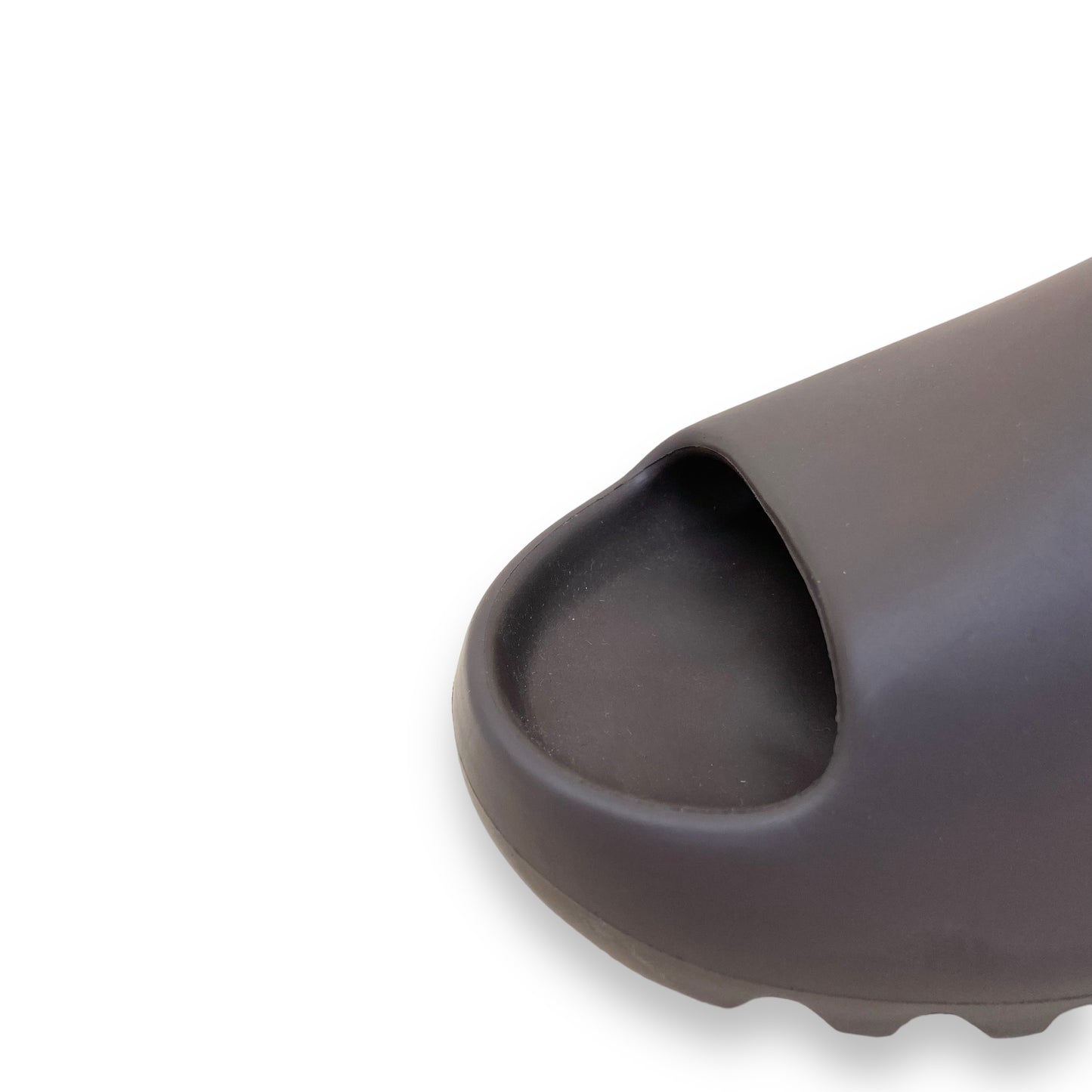 YEEZY SLIDES SOOT UK11