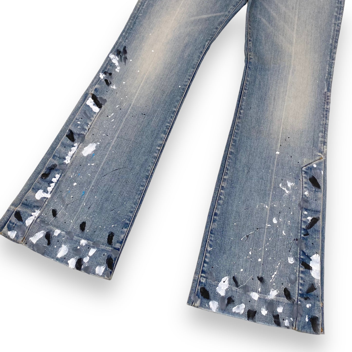 AMIRI PAINT SPLATTER FLARED JEANS BLUE 34W