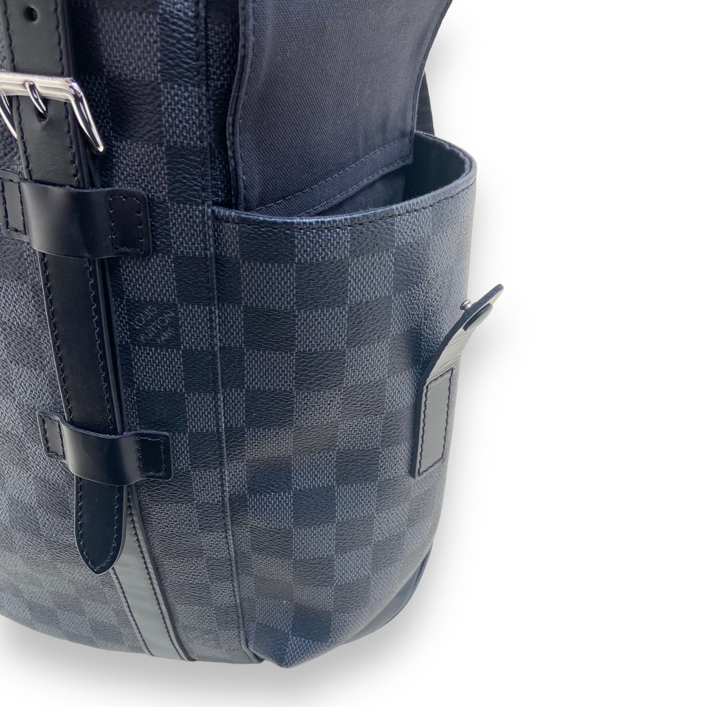 LOUIS VUITTON CHRISTOPHER MM BACKPACK BLACK