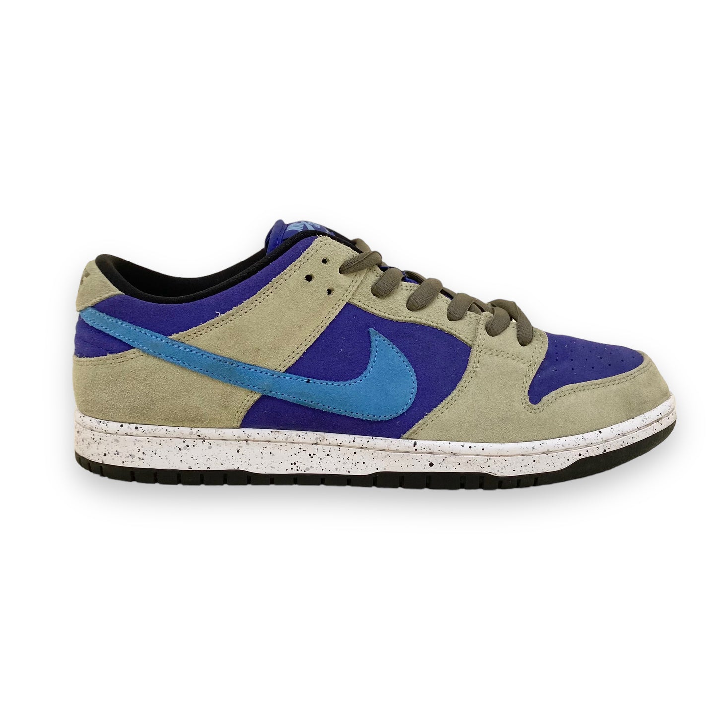 NIKE SB DUNK LOW ACG SNEAKERS CELADON UK10.5