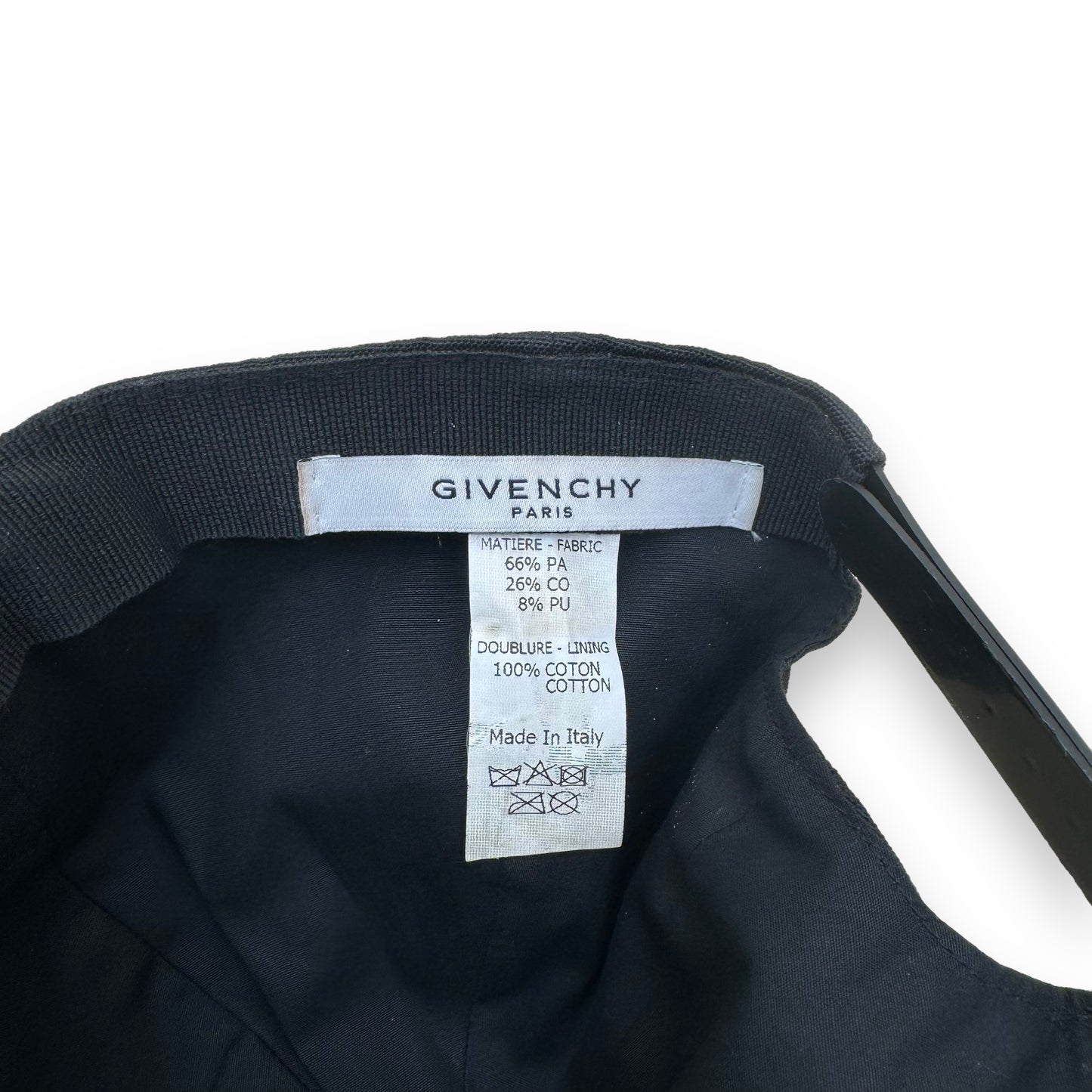 GIVENCHY PARIS LOGO BASEBALL FLAT CAP BLACK